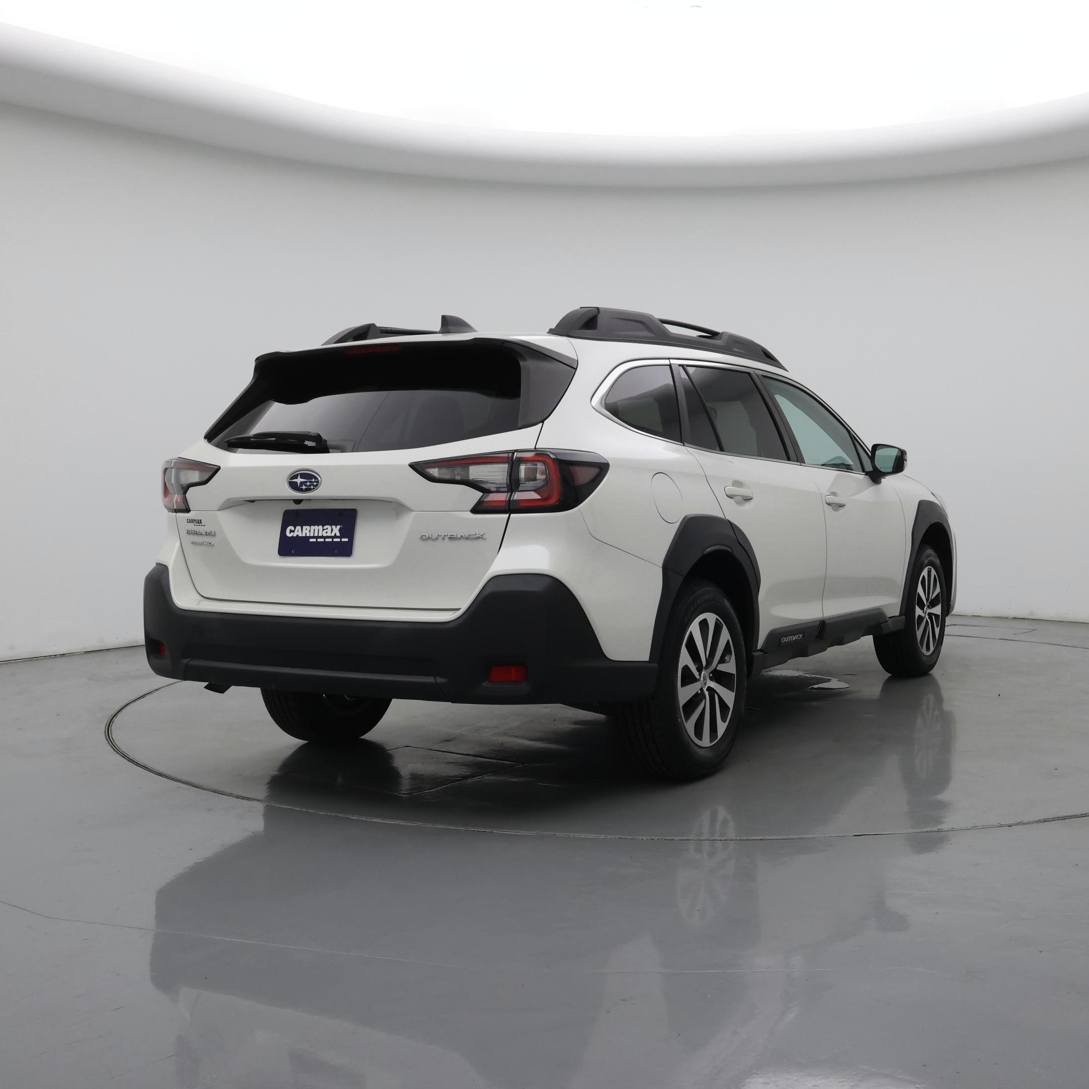 Thumbnail: 2023 Subaru Outback - 8