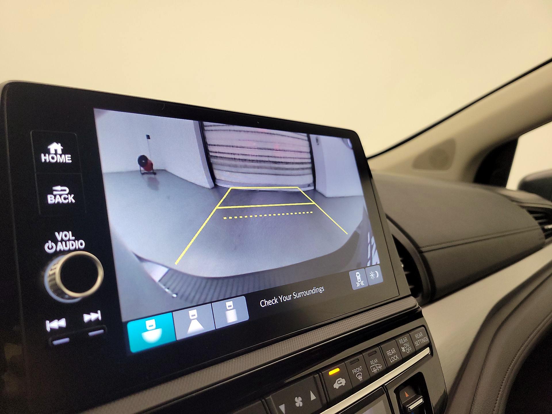 Thumbnail: 2025 Honda Odyssey - 14