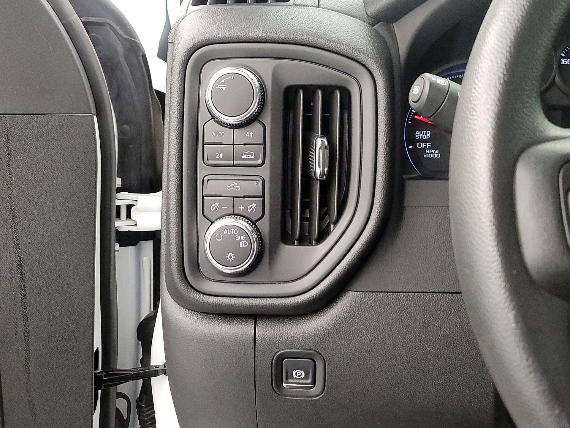 Thumbnail: 2026 GMC Sierra 1500 - 13
