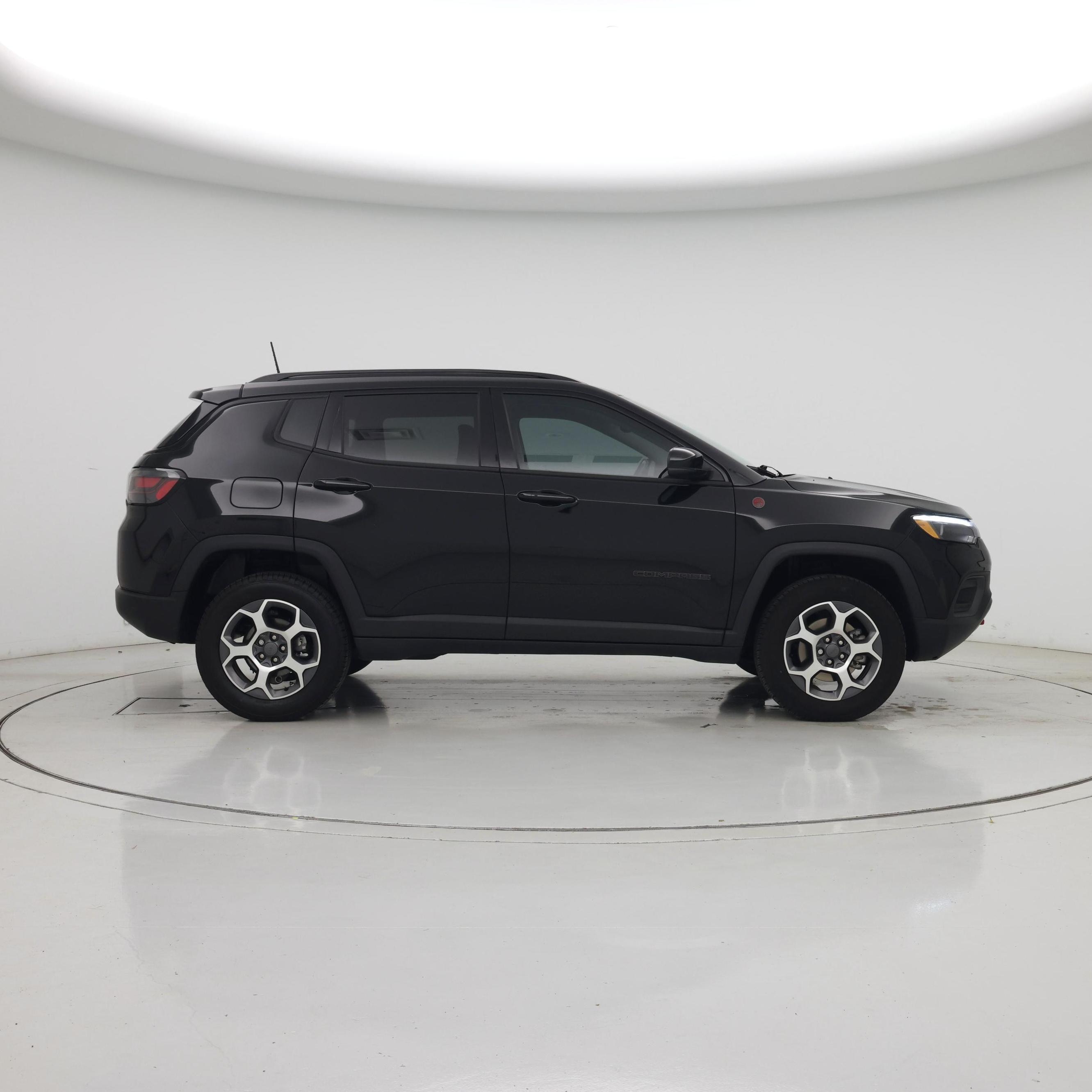 Thumbnail: 2022 Jeep Compass - 7