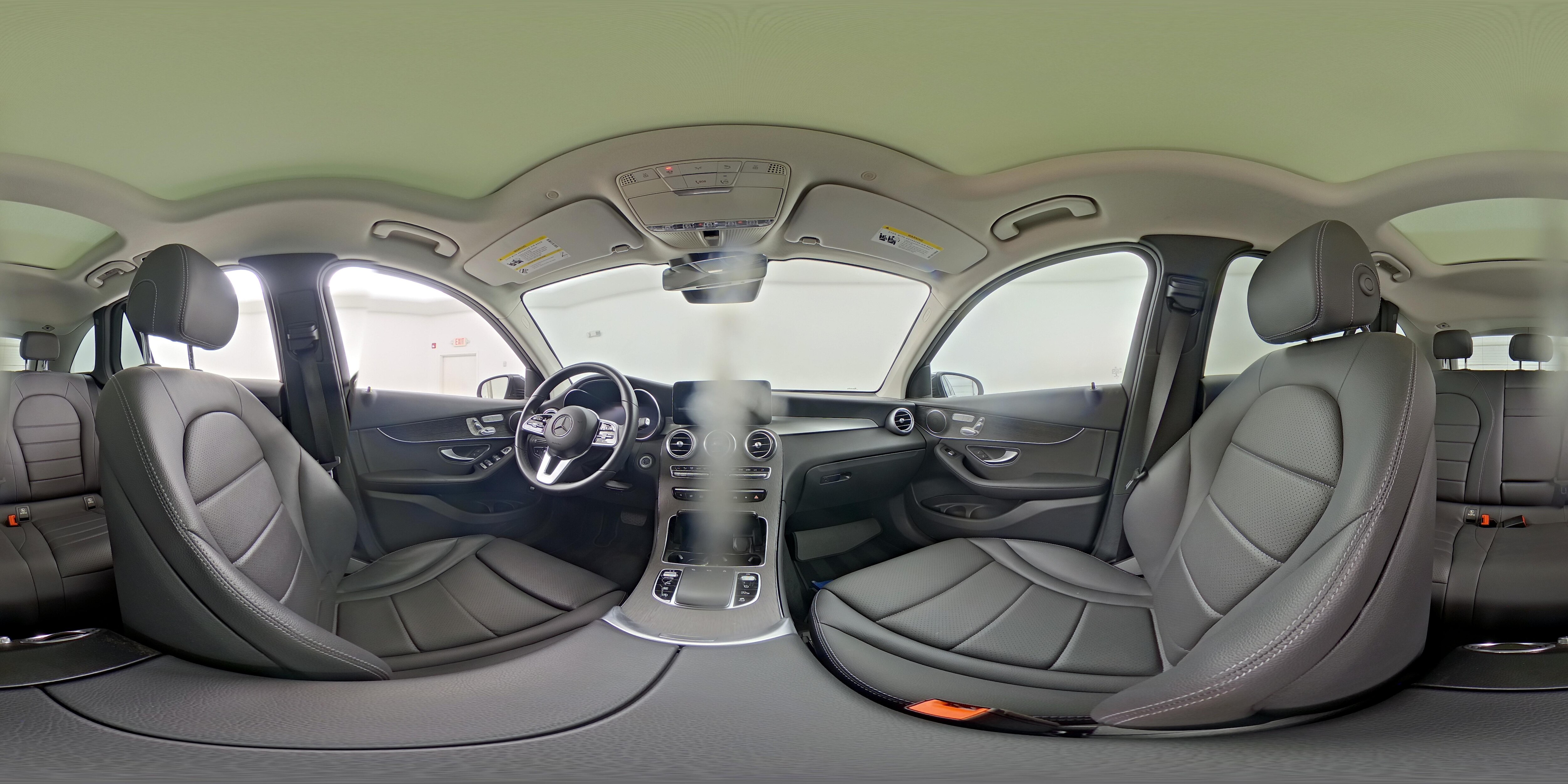 2022 Mercedes-Benz GLC GLC300 - Photo 25