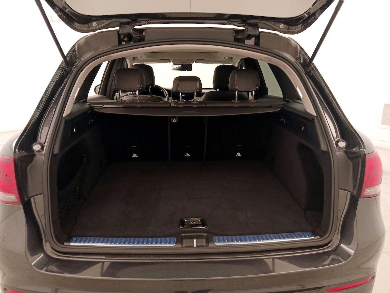 2022 Mercedes-Benz GLC GLC300 - Photo 22