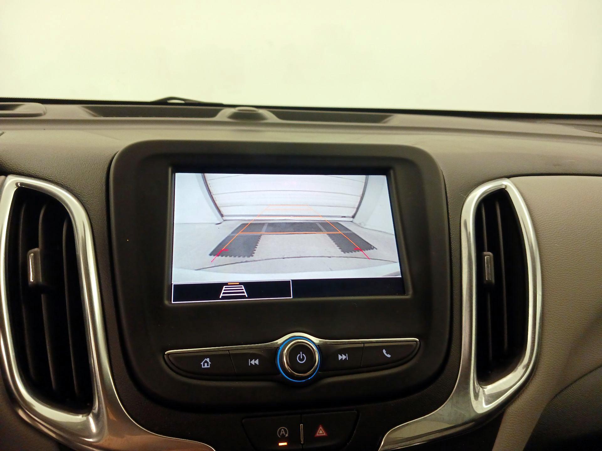 Thumbnail: 2022 Chevrolet Equinox - 14