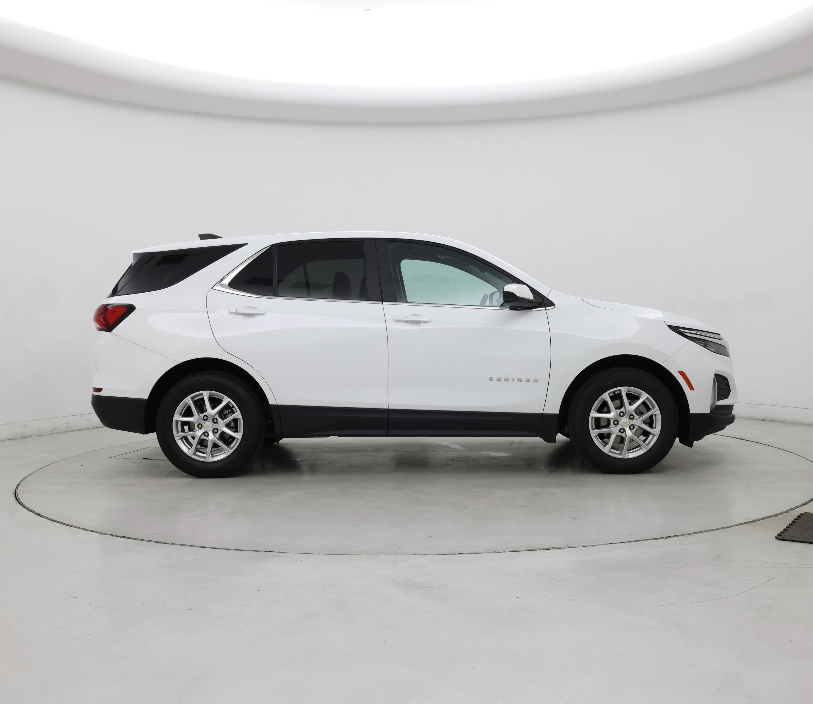 Thumbnail: 2022 Chevrolet Equinox - 7