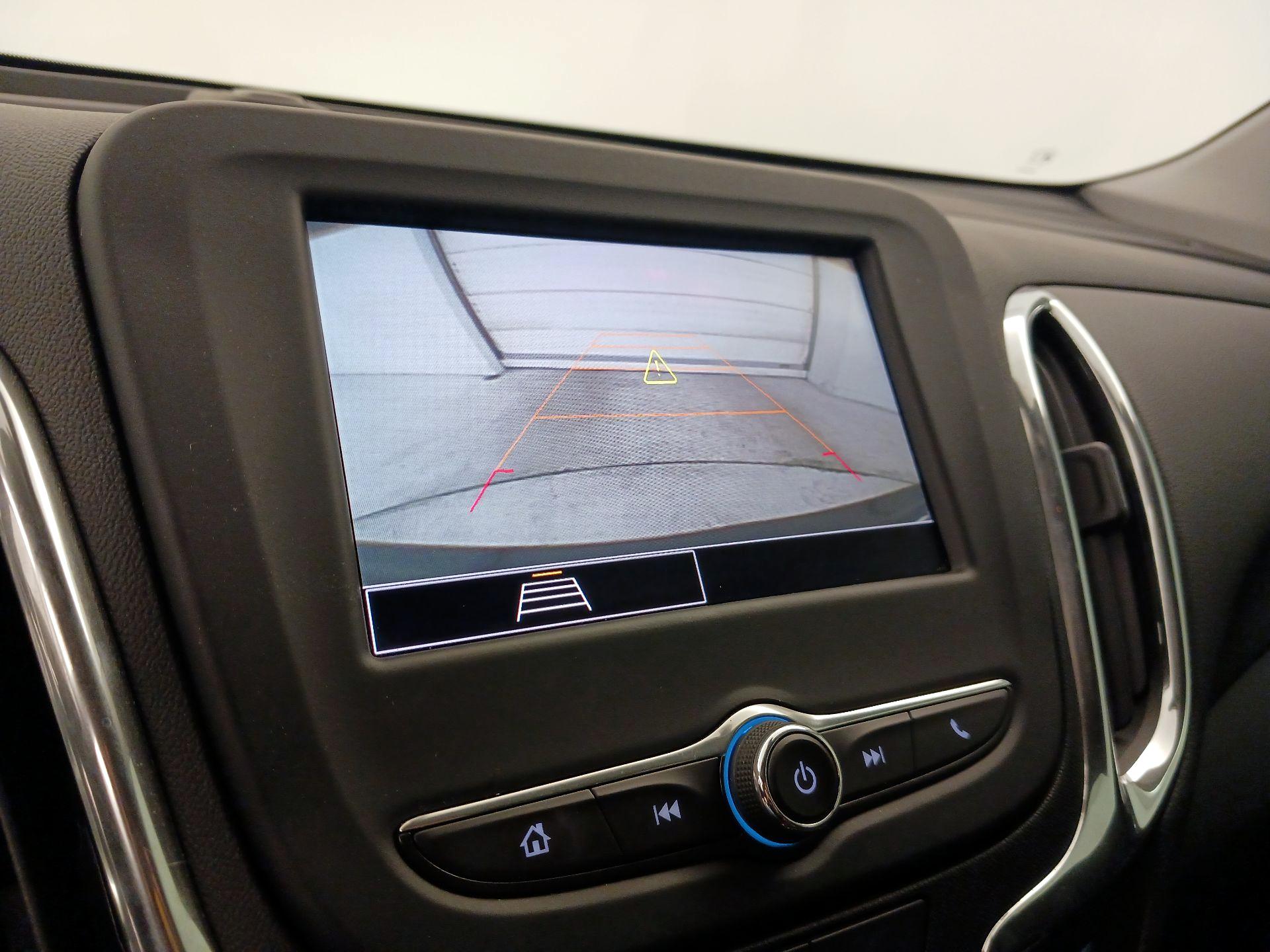 Thumbnail: 2022 Chevrolet Equinox - 14