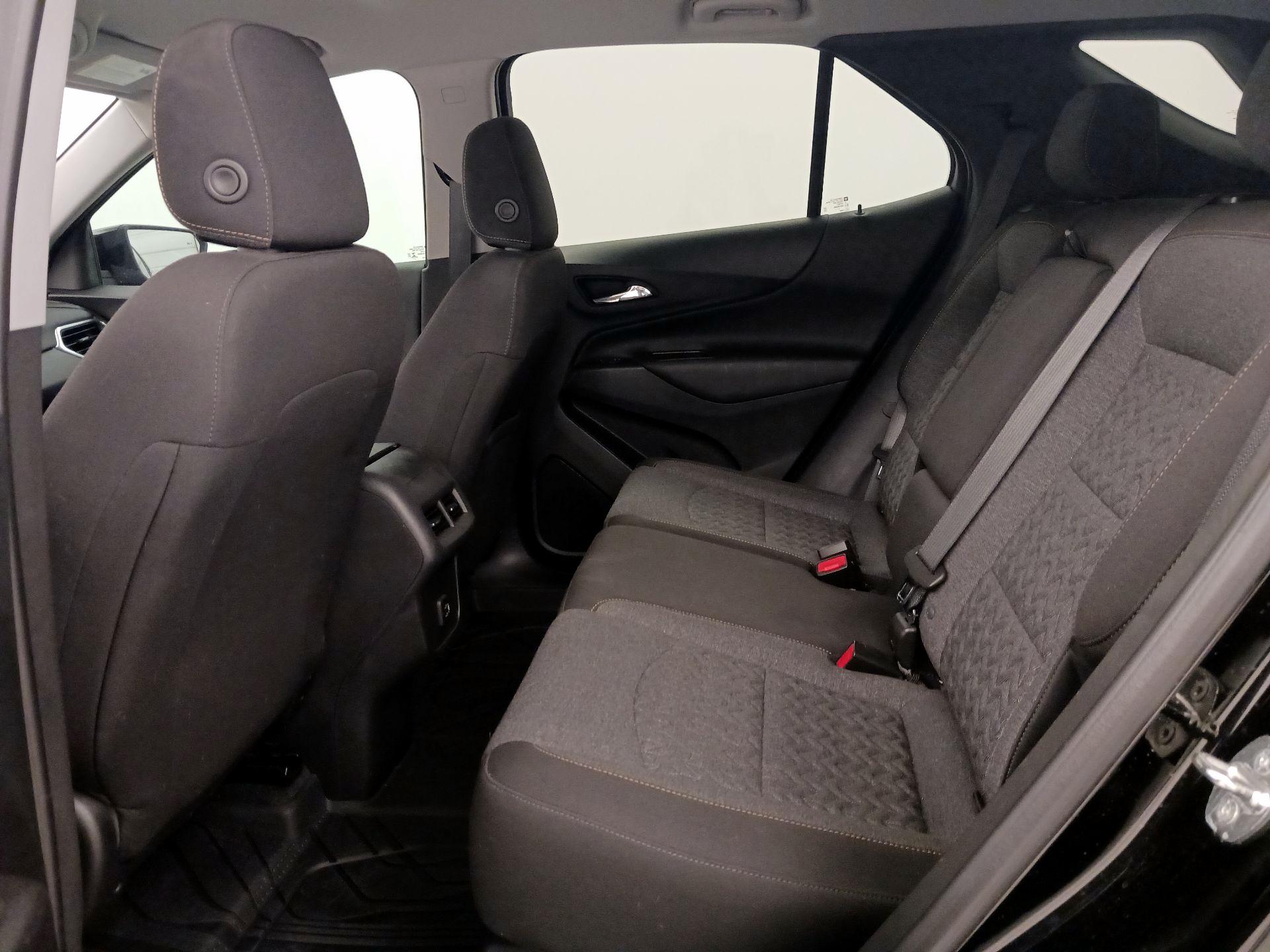 Thumbnail: 2022 Chevrolet Equinox - 19