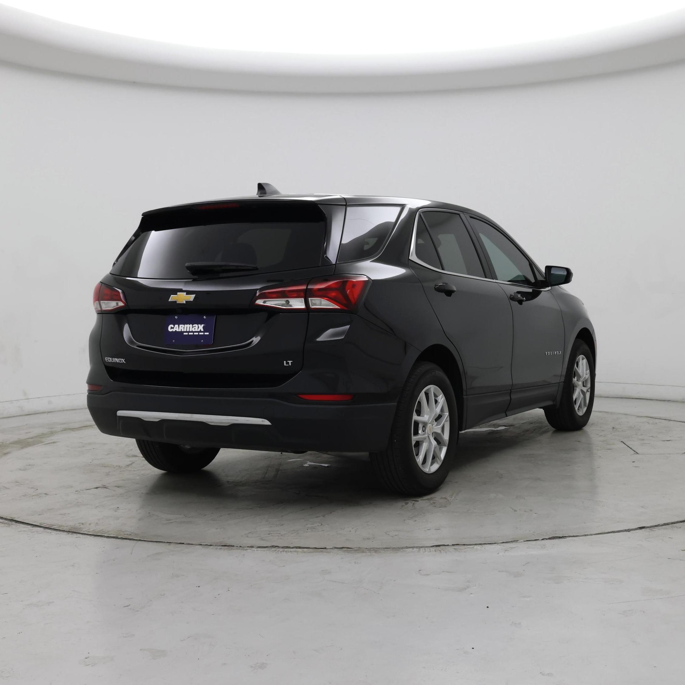 Thumbnail: 2022 Chevrolet Equinox - 8