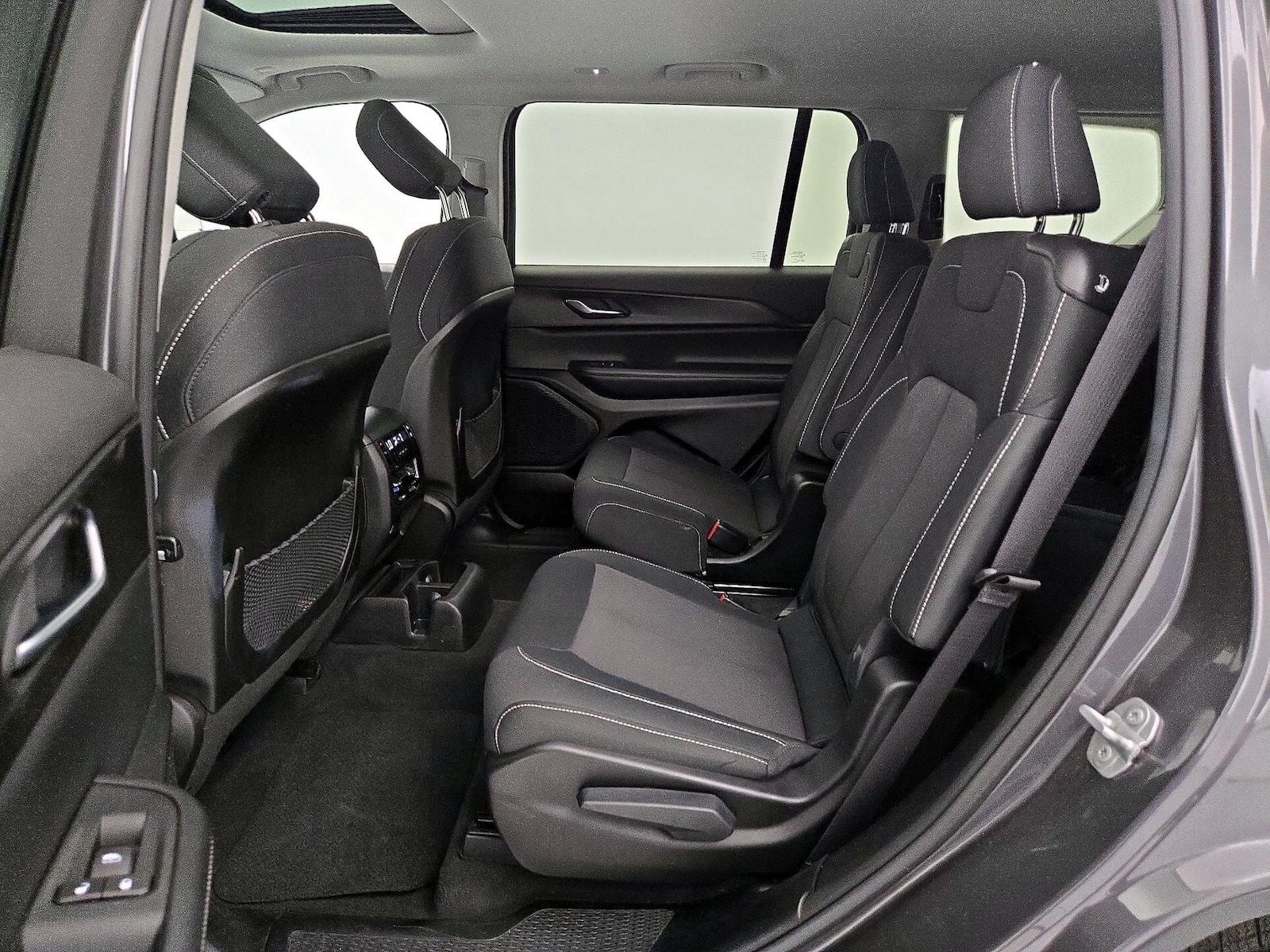 Rear Air Conditioning