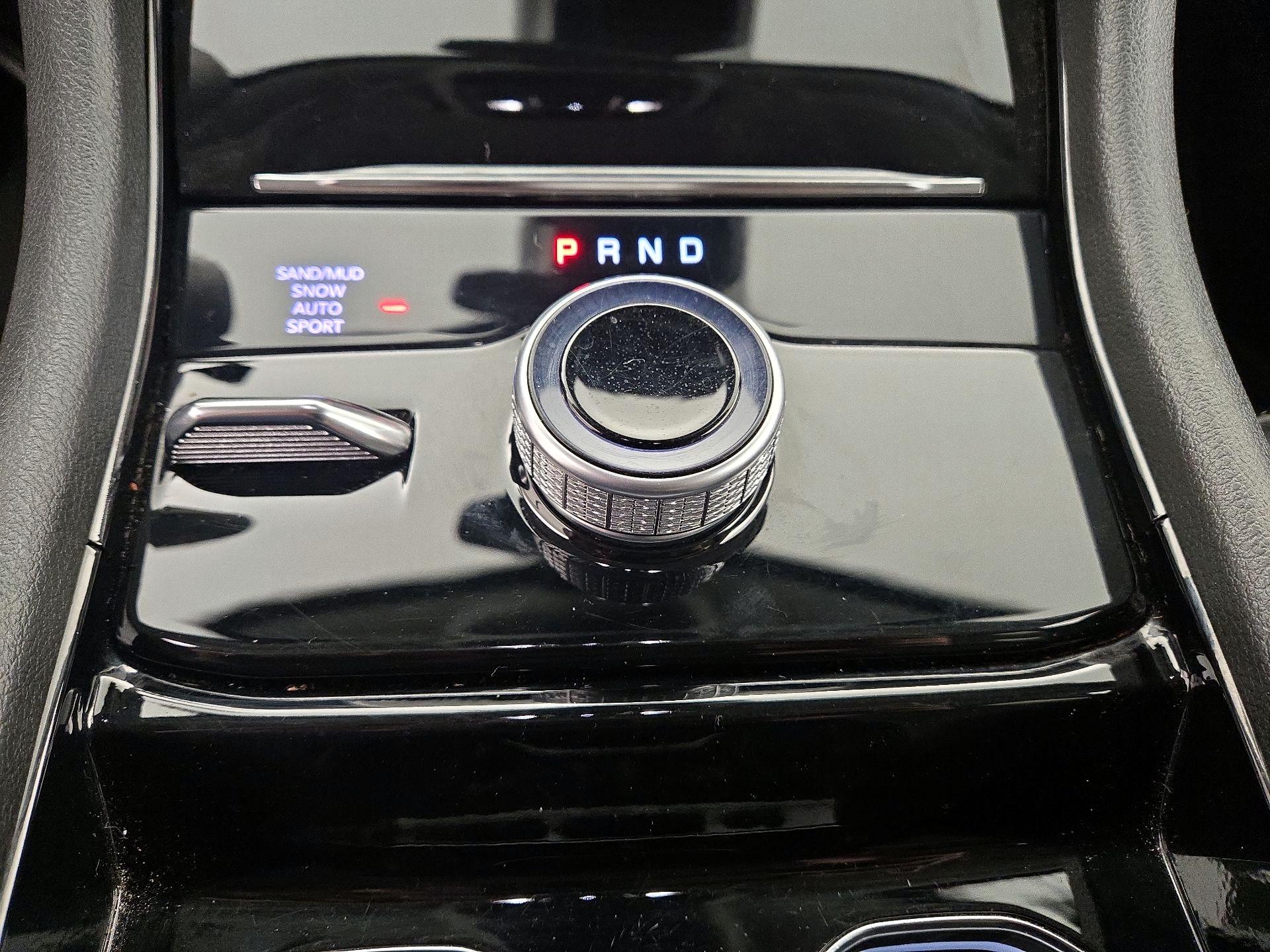 Thumbnail: 2023 Jeep Grand Cherokee - 18