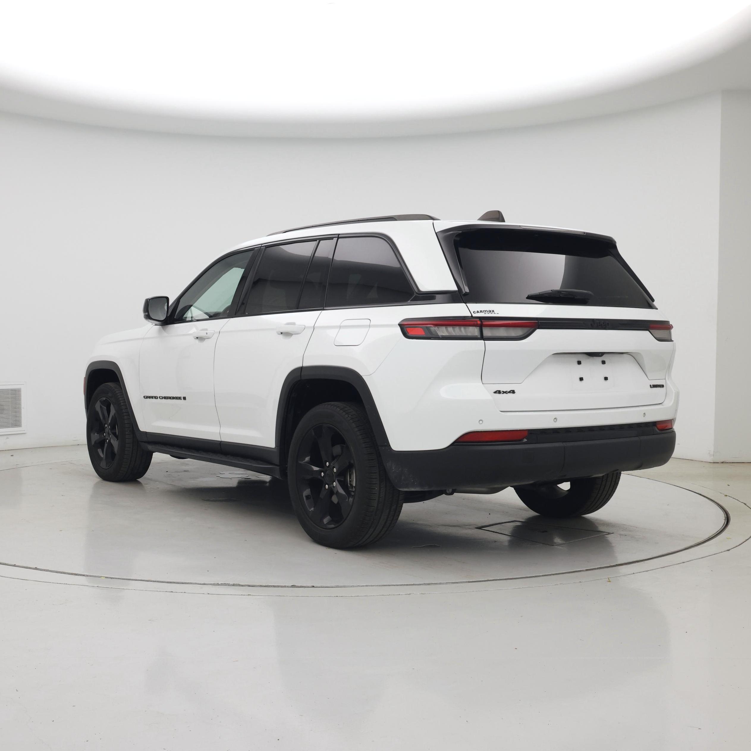 Thumbnail: 2023 Jeep Grand Cherokee - 2