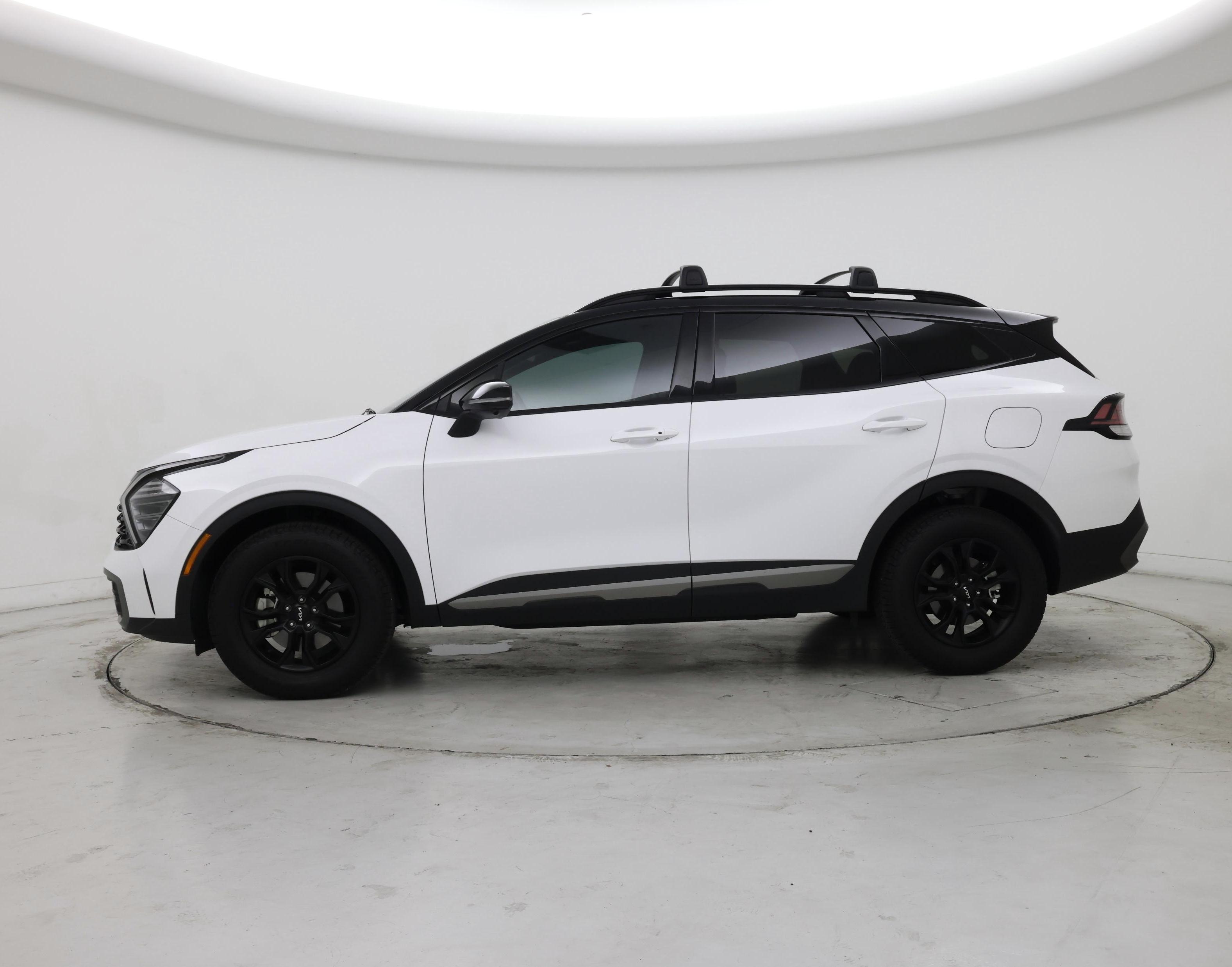 Thumbnail: 2023 Kia Sportage - 3