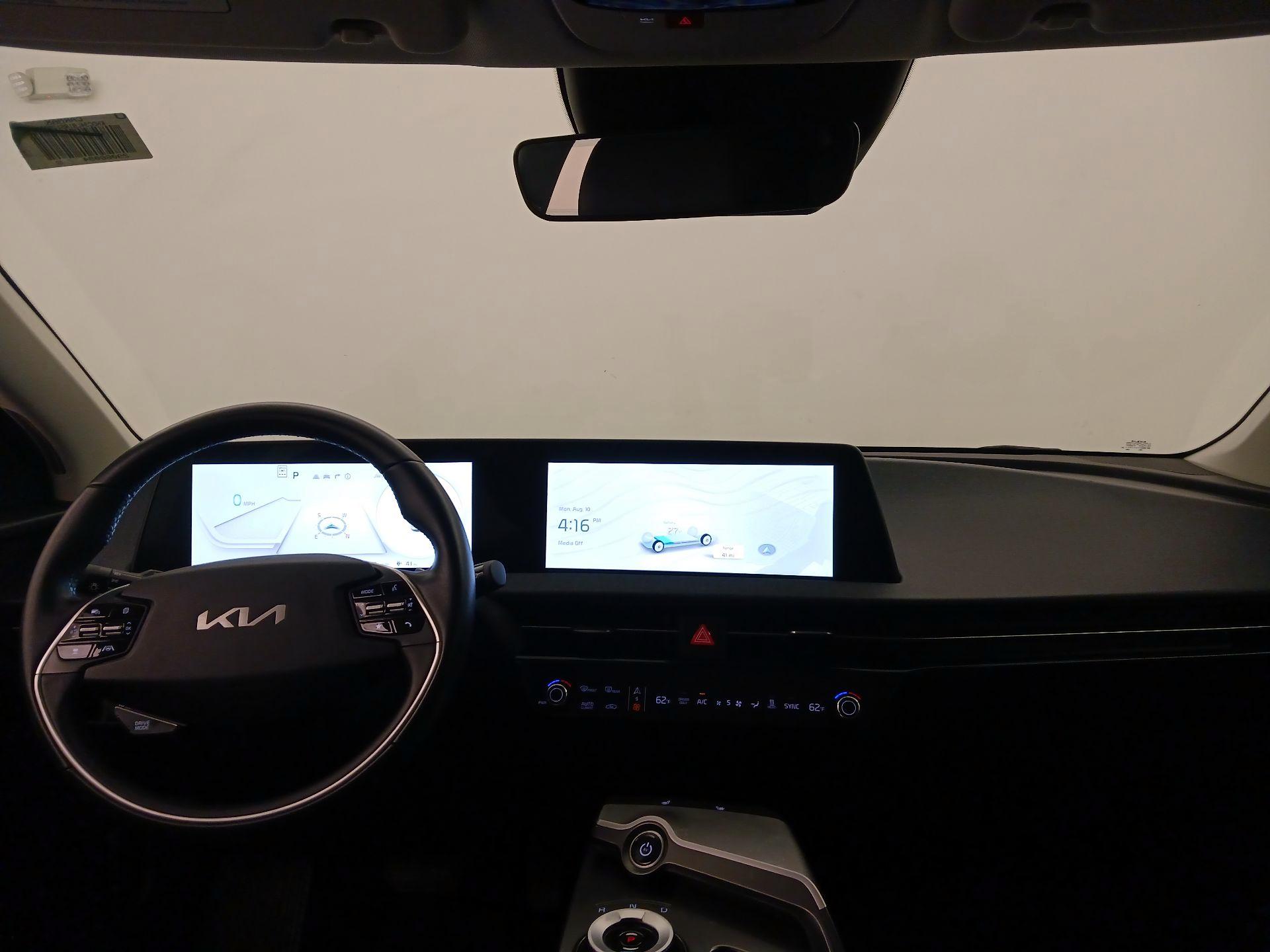 Thumbnail: 2024 Kia EV6 - 9