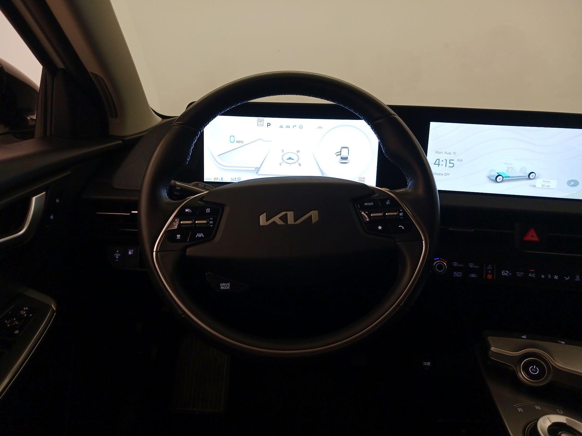 Thumbnail: 2024 Kia EV6 - 10
