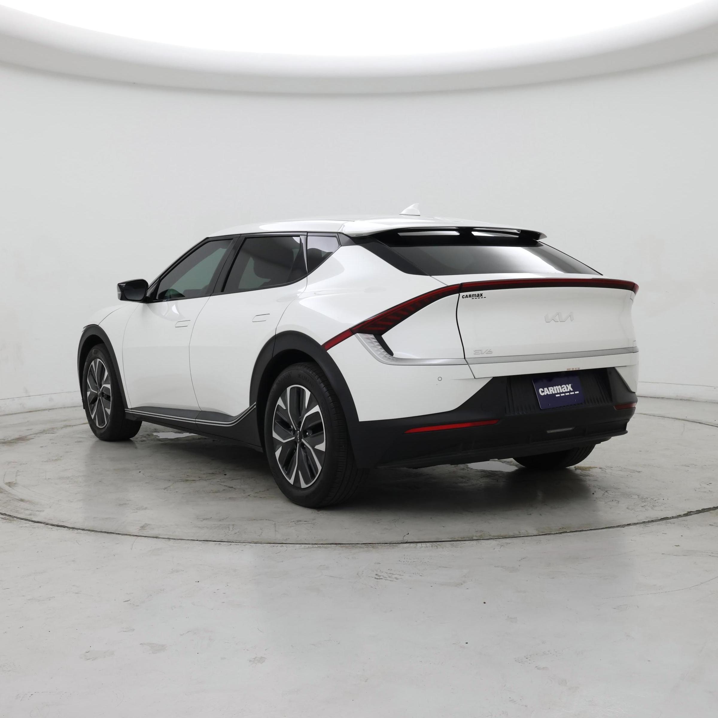 Thumbnail: 2024 Kia EV6 - 2