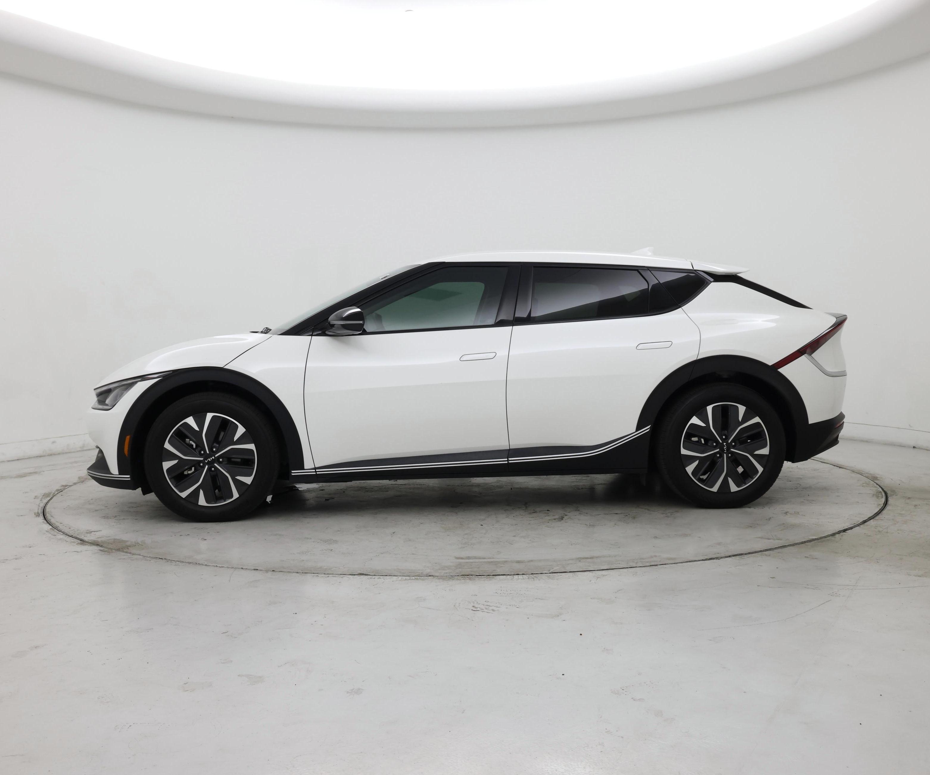 Thumbnail: 2024 Kia EV6 - 3
