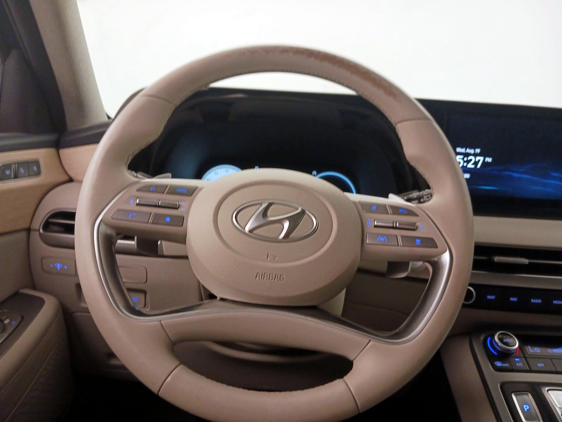 Thumbnail: 2023 Hyundai Palisade - 10