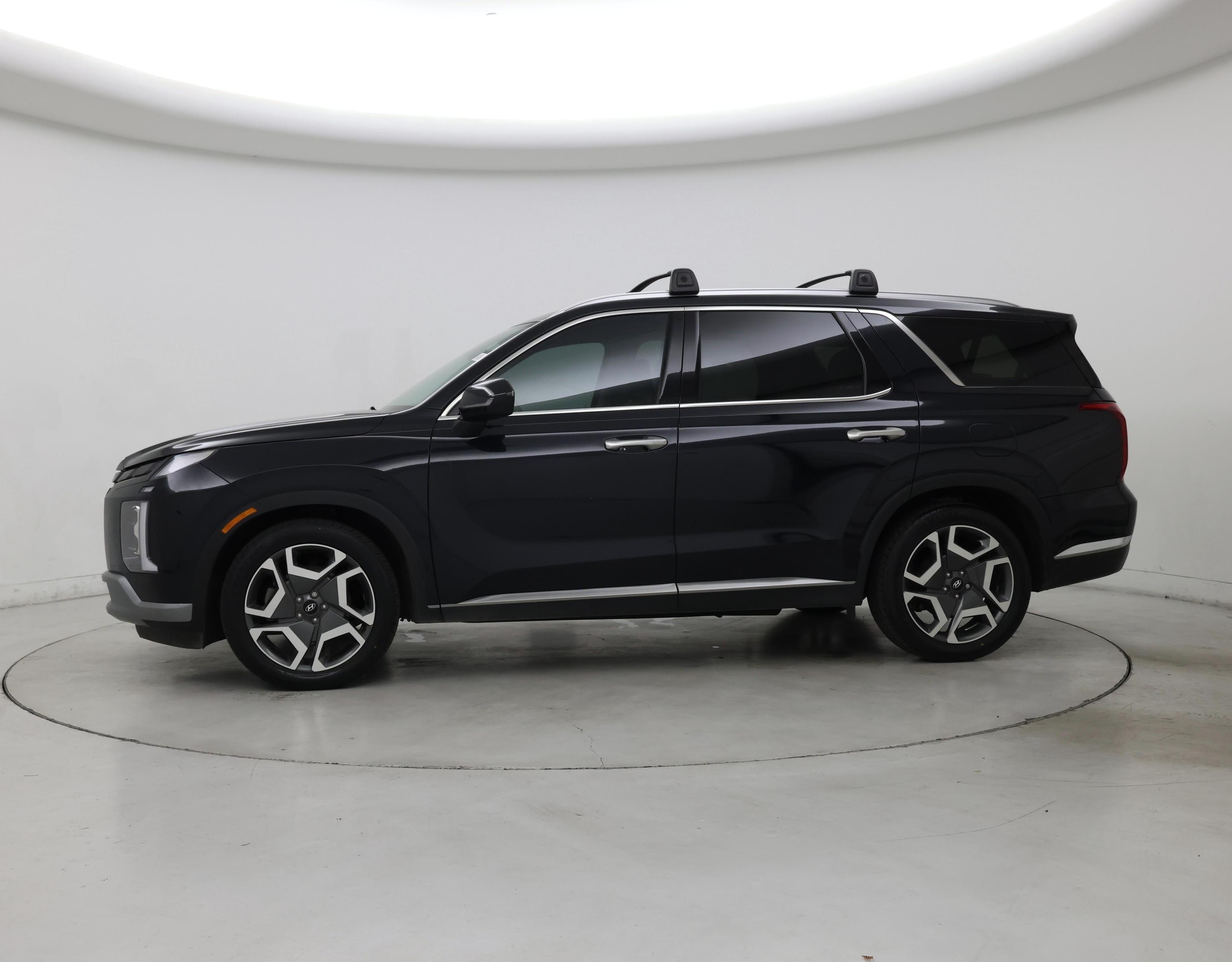 Thumbnail: 2023 Hyundai Palisade - 3
