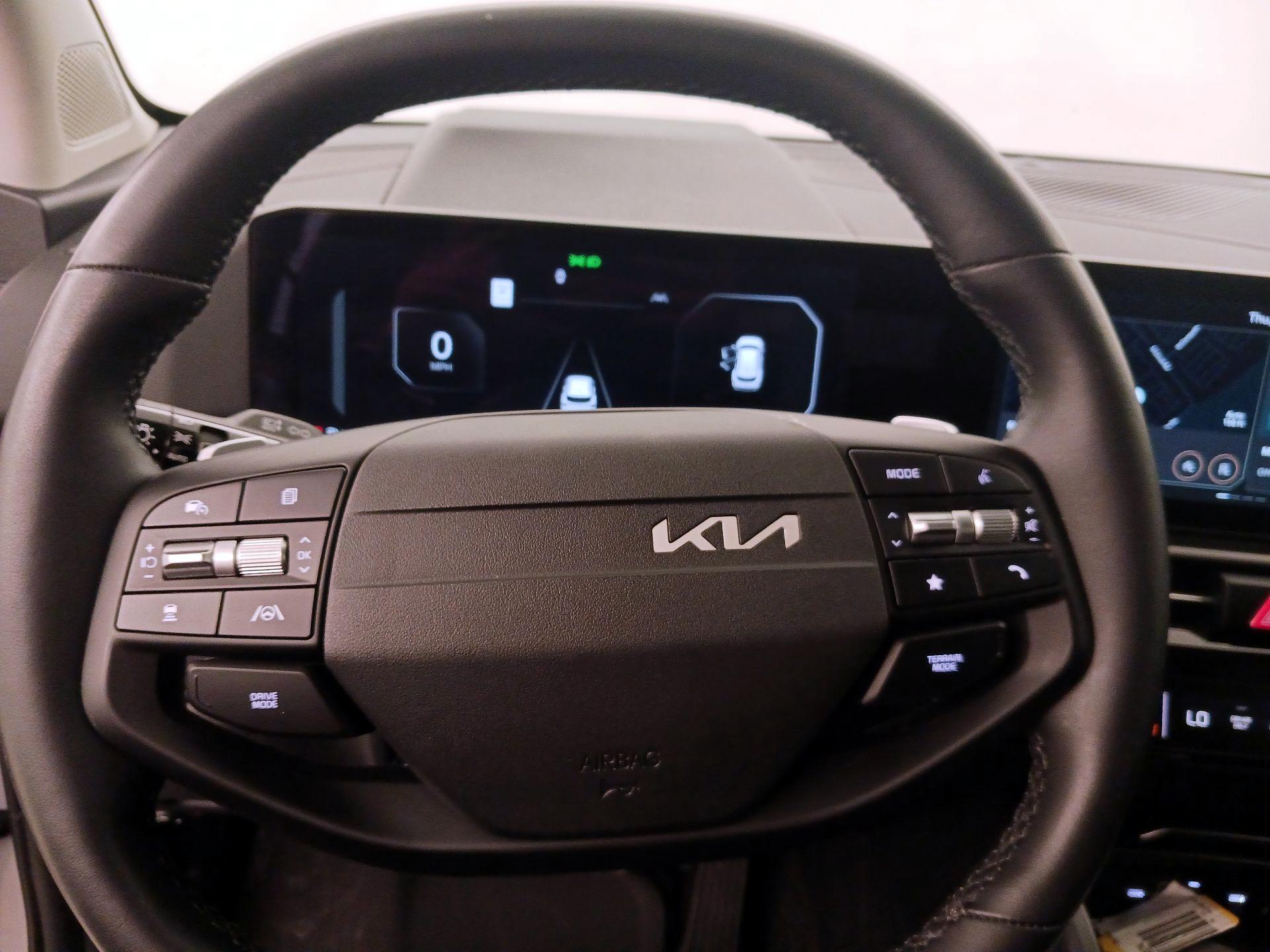 Thumbnail: 2026 Kia Sportage - 10