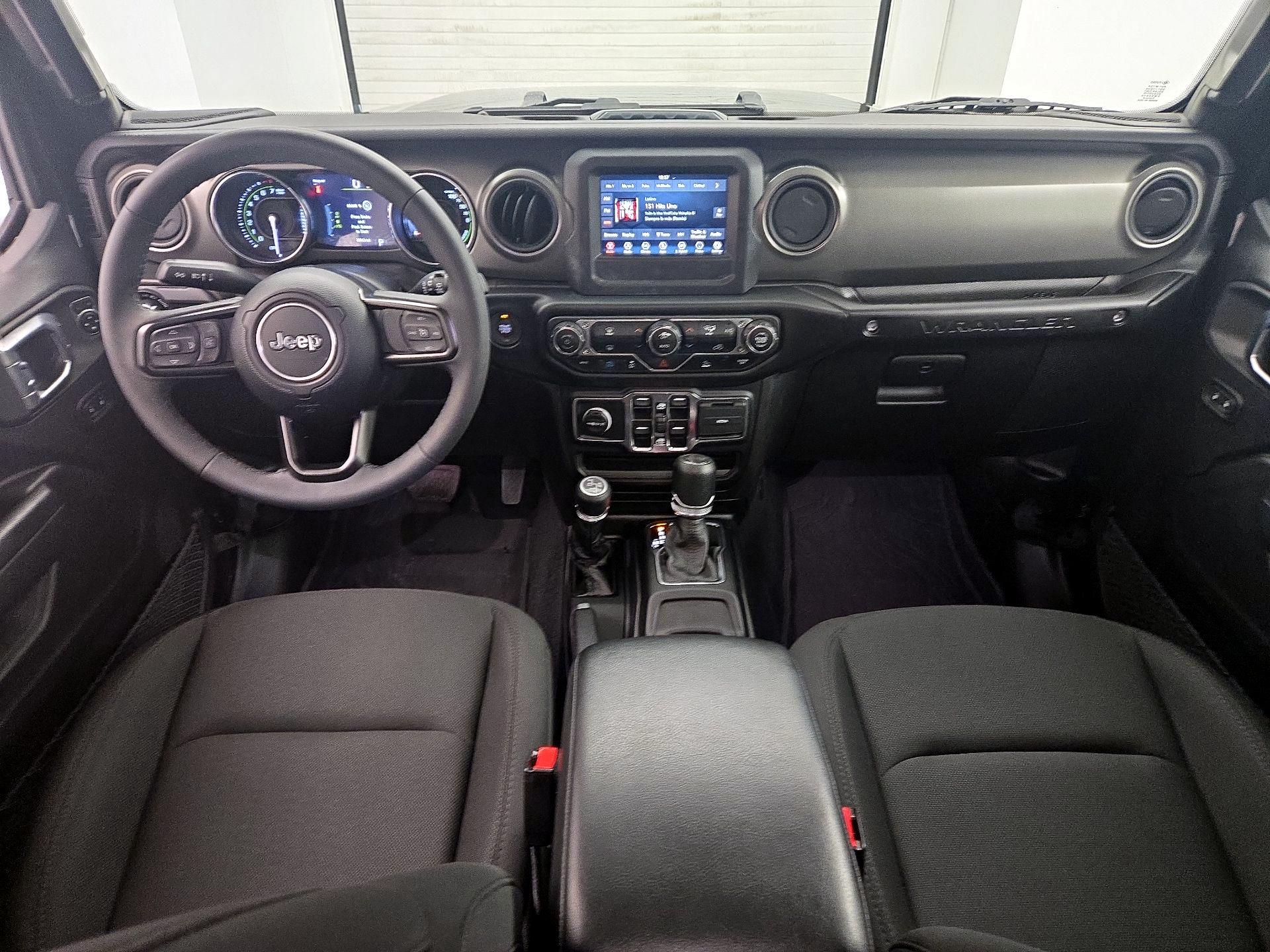 Thumbnail: 2023 Jeep Wrangler - 9