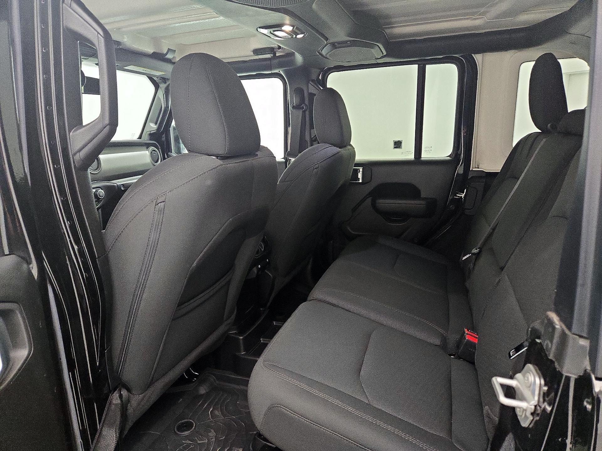 Thumbnail: 2023 Jeep Wrangler - 19
