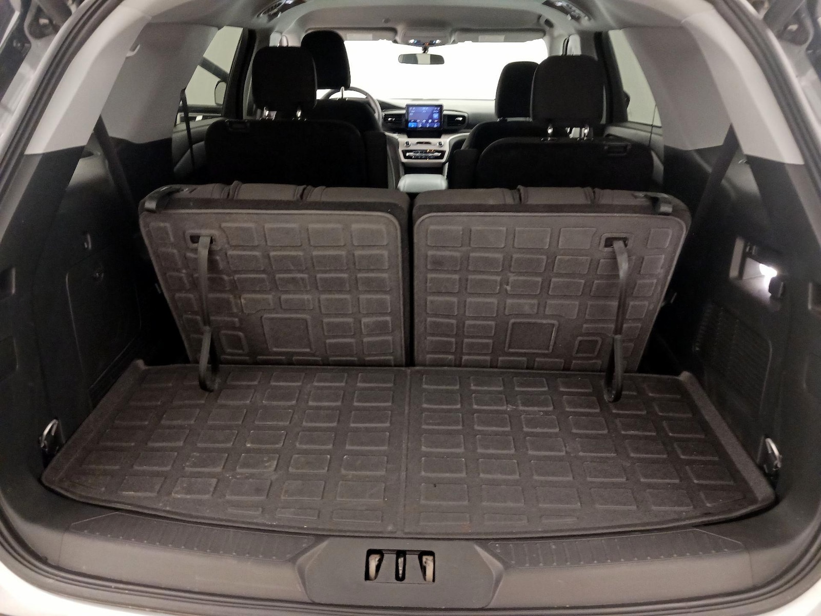 2024 Ford Explorer XLT - Photo 22