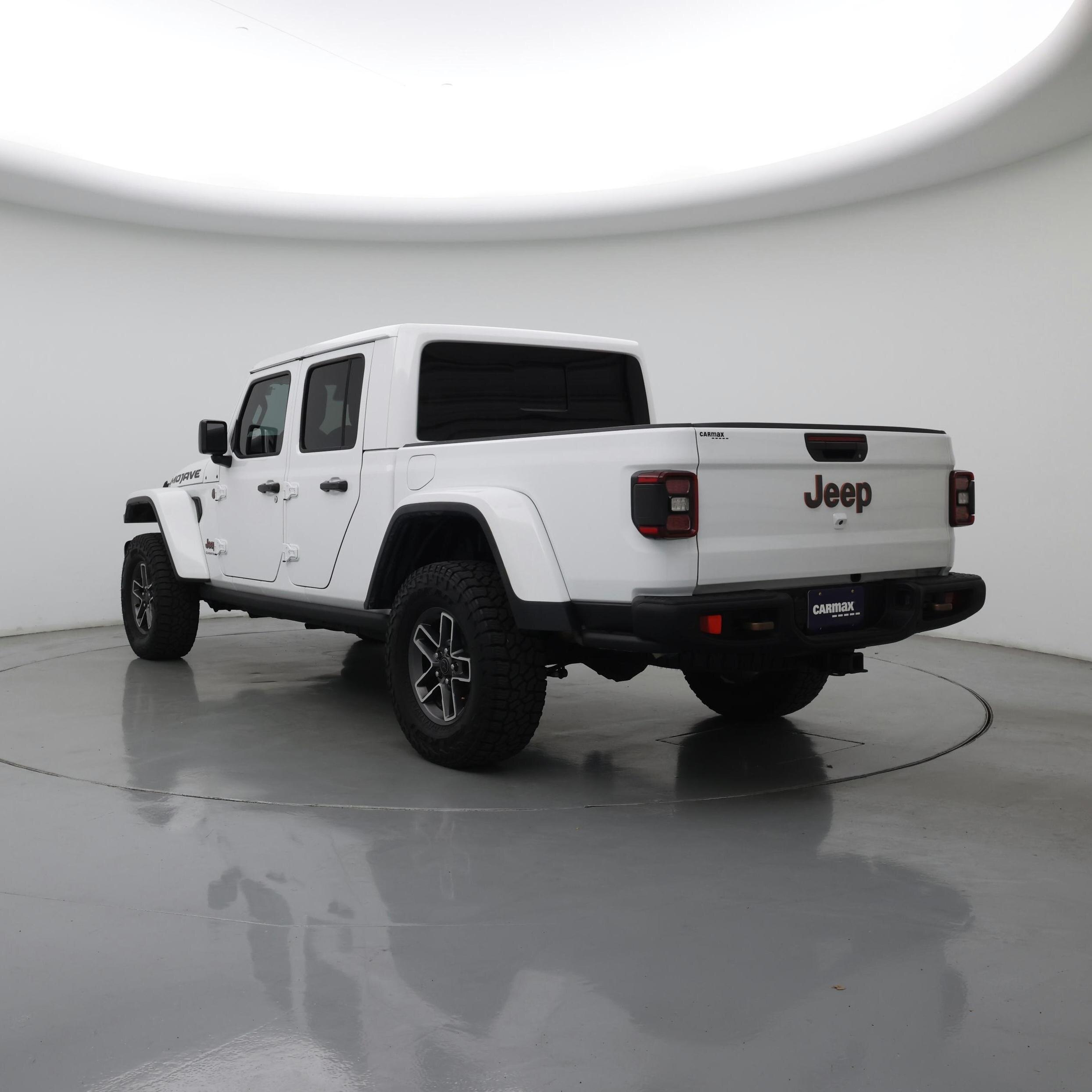 Thumbnail: 2025 Jeep Gladiator - 2