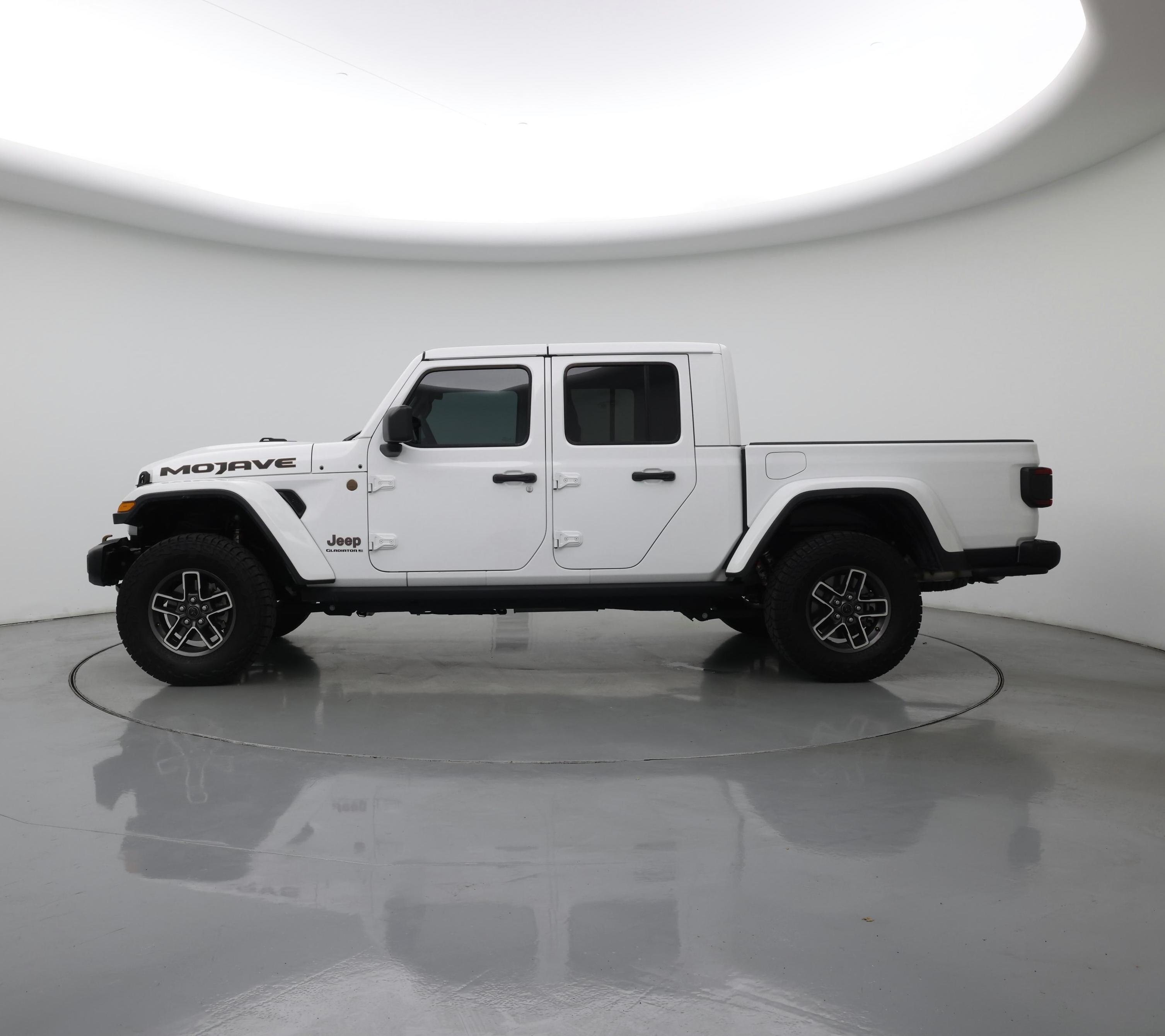 Thumbnail: 2025 Jeep Gladiator - 3