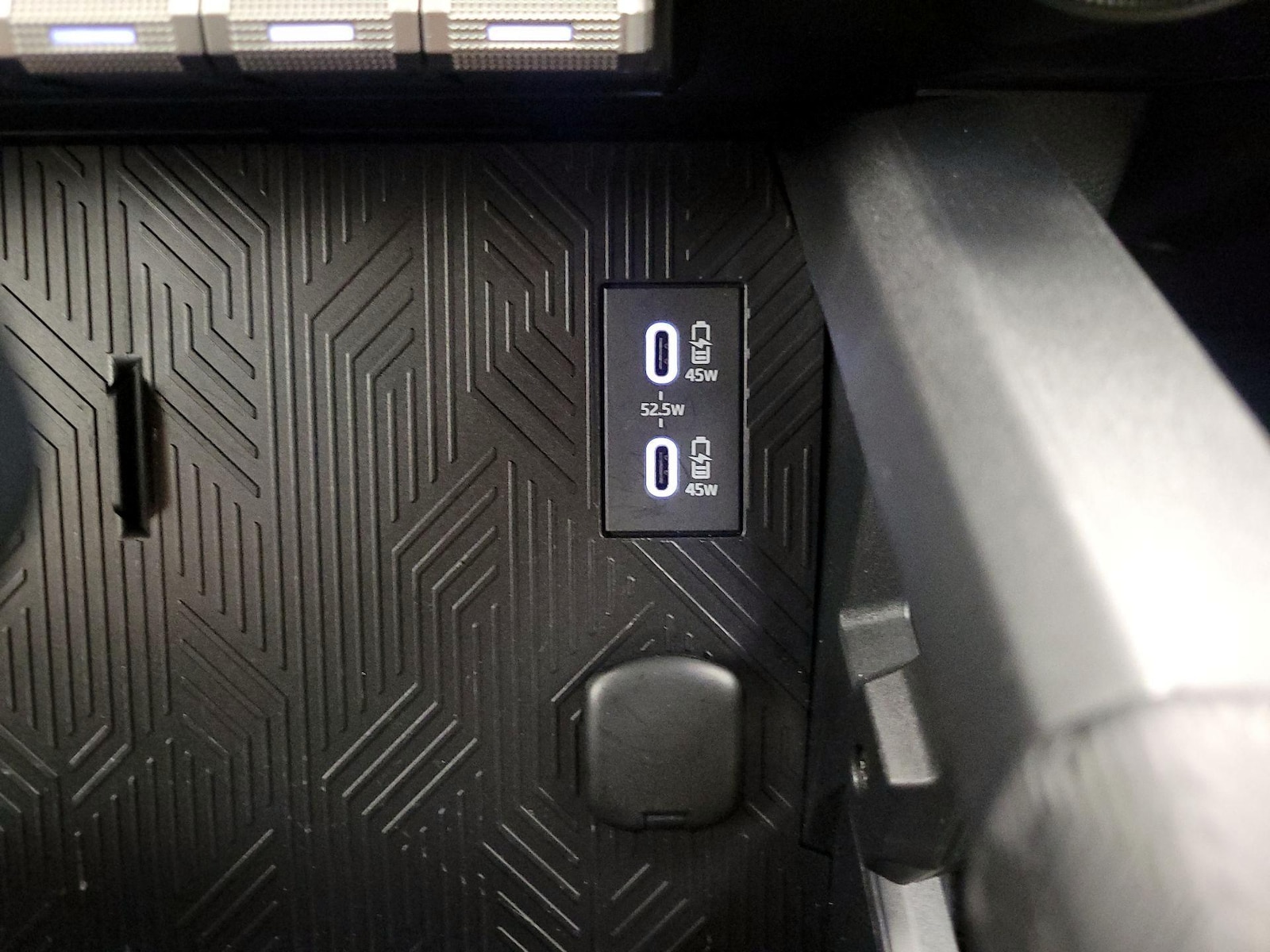 2025 Toyota Tacoma TRD Off Road - Photo 19