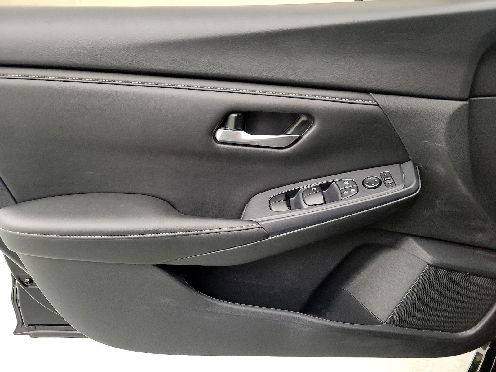2024 Nissan Sentra SV - Photo 13