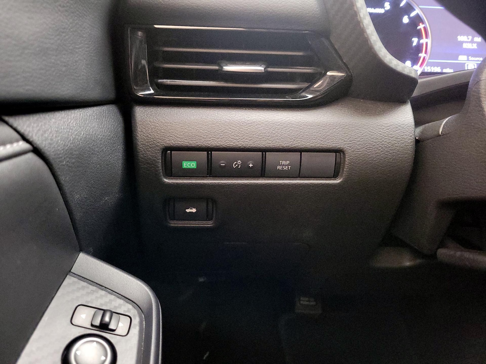 2024 Nissan Sentra SV - Photo 14