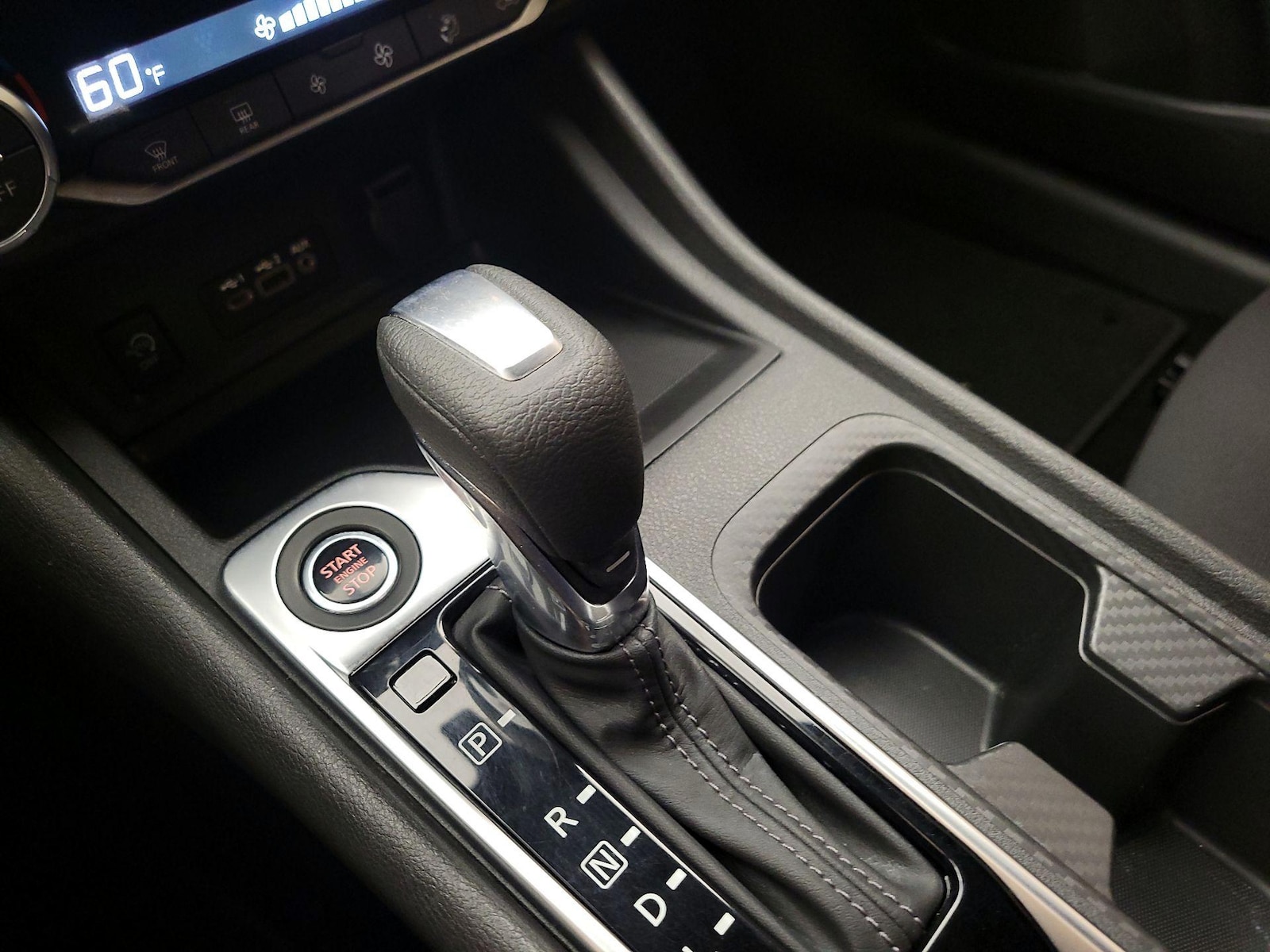 2024 Nissan Sentra SV - Photo 18