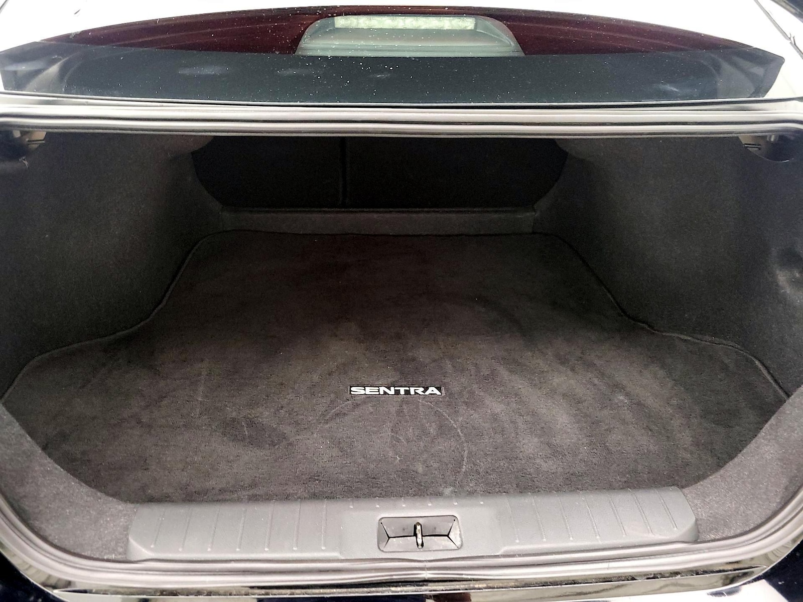 2024 Nissan Sentra SV - Photo 21