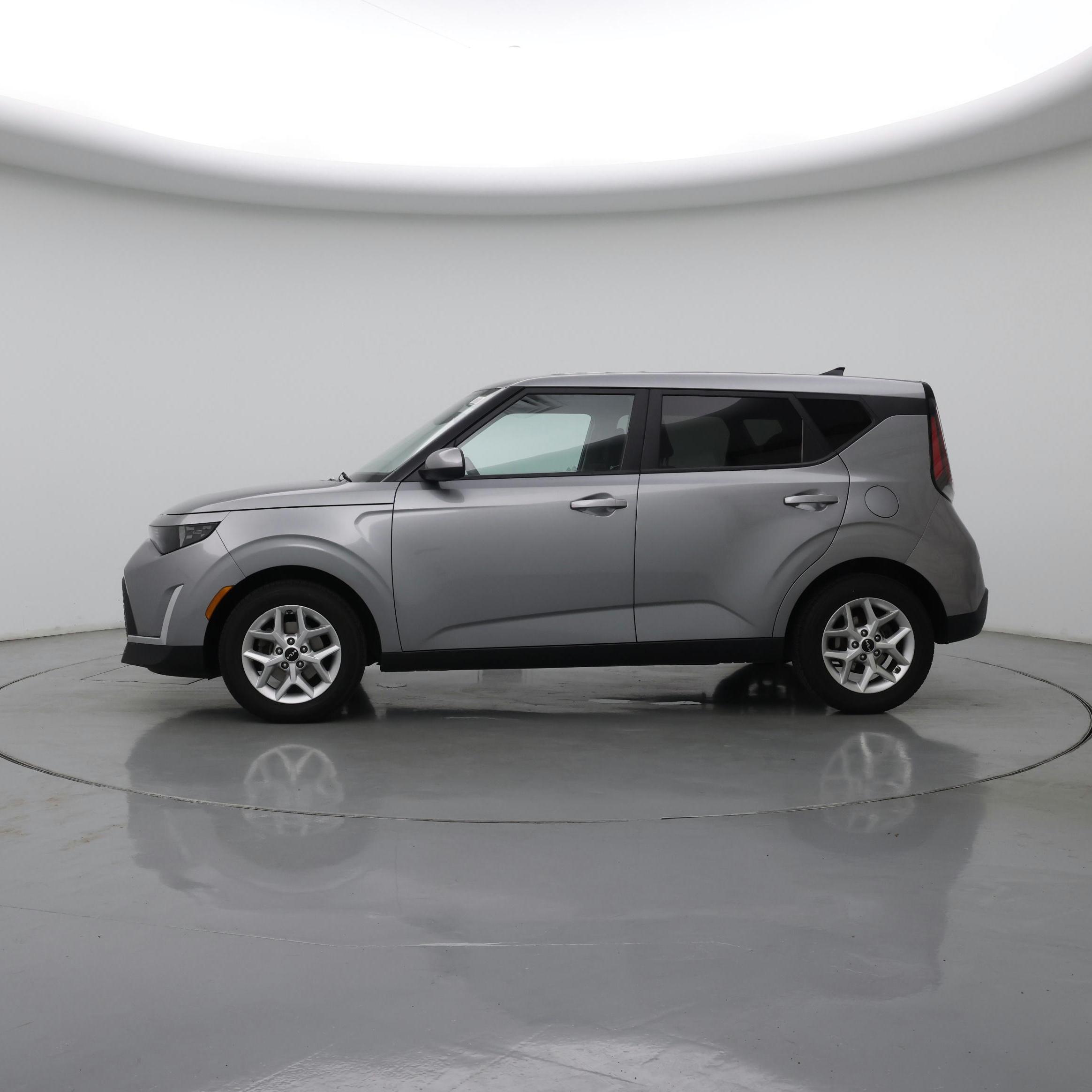 Thumbnail: 2024 Kia Soul - 3