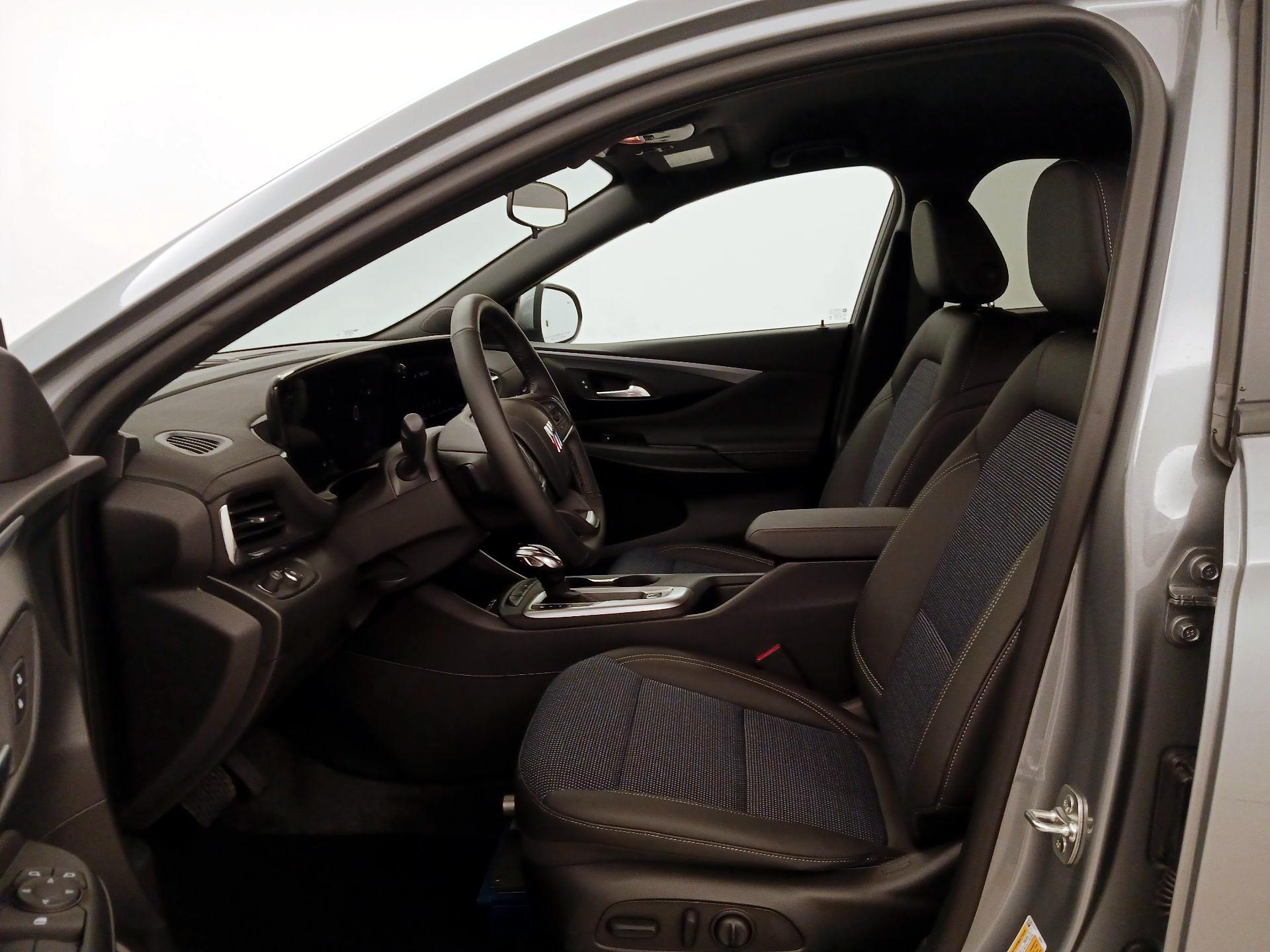 Thumbnail: 2026 Buick Envista - 11
