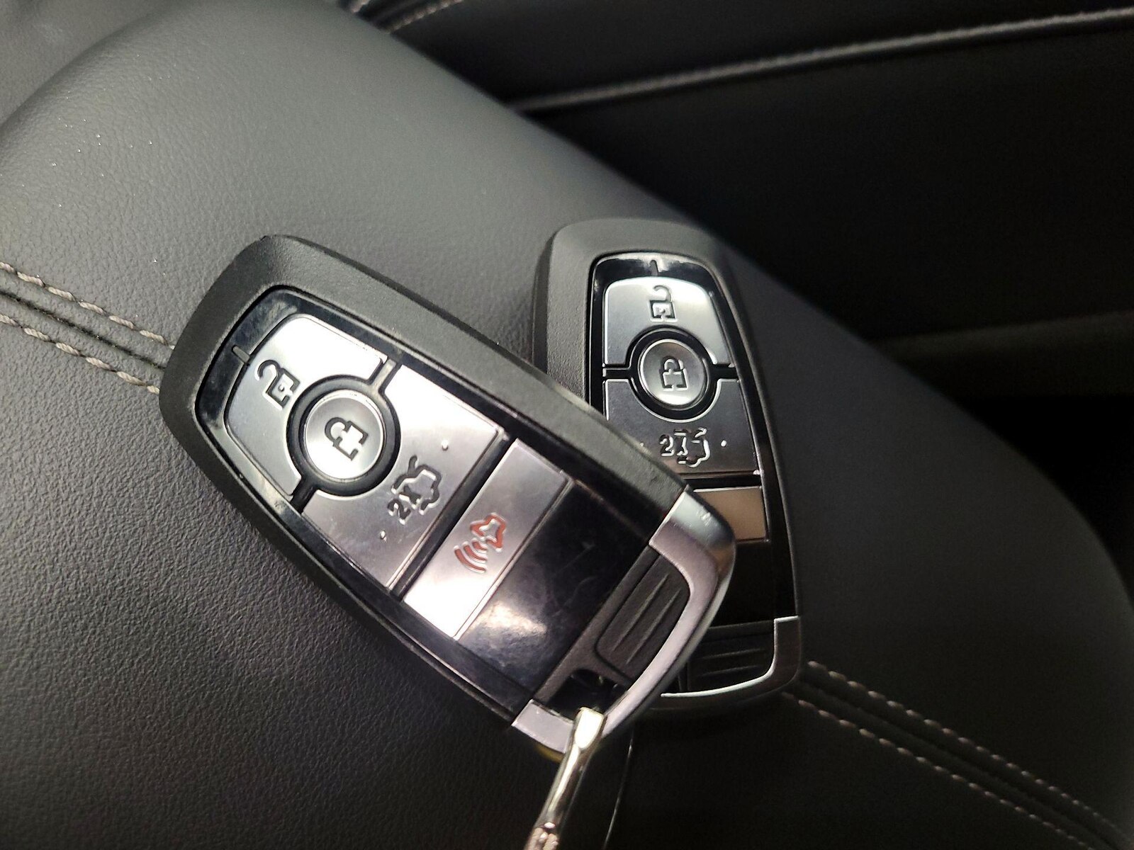 2026 Ford Mustang EcoBoost Premium - Photo 23