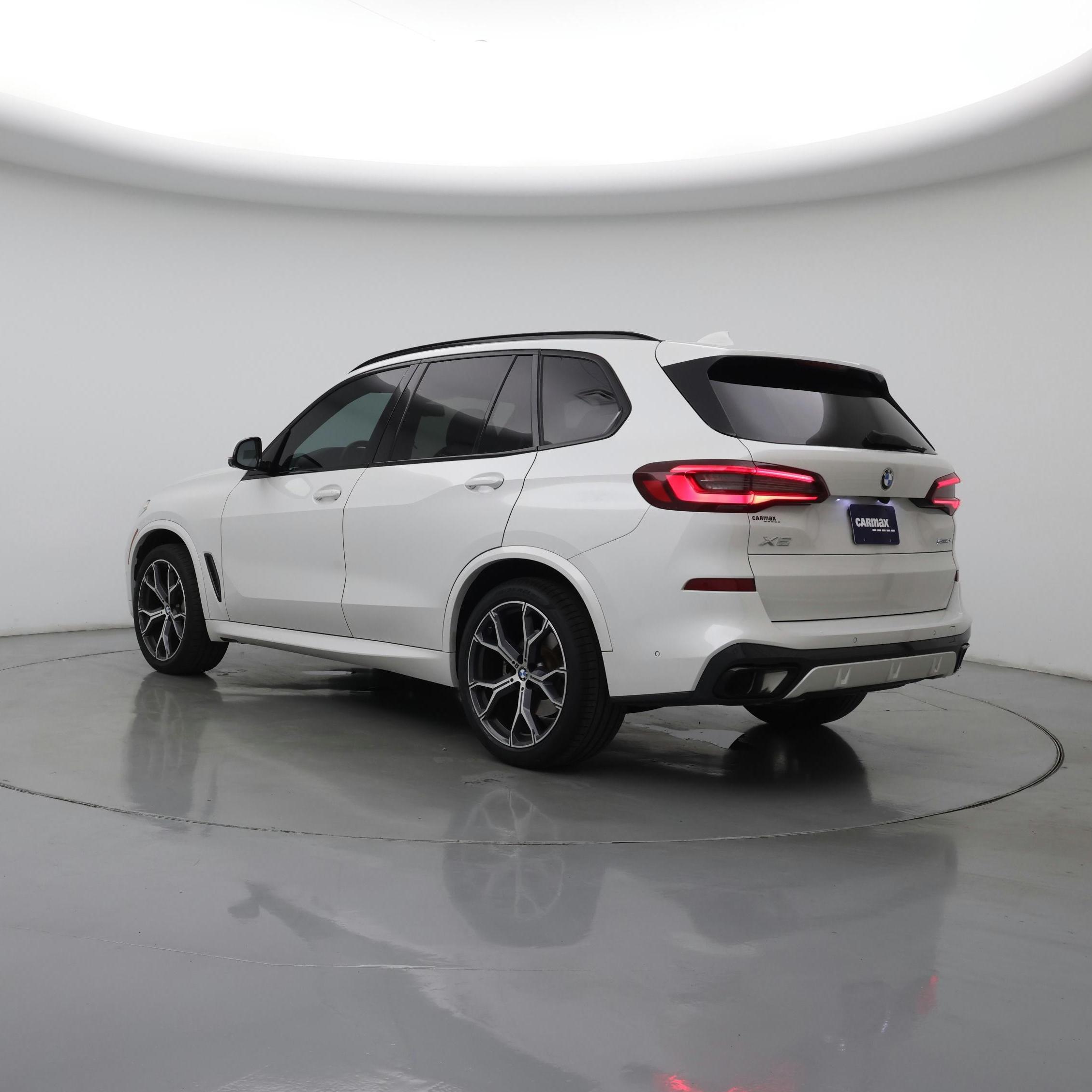 Thumbnail: 2023 BMW X5 - 2