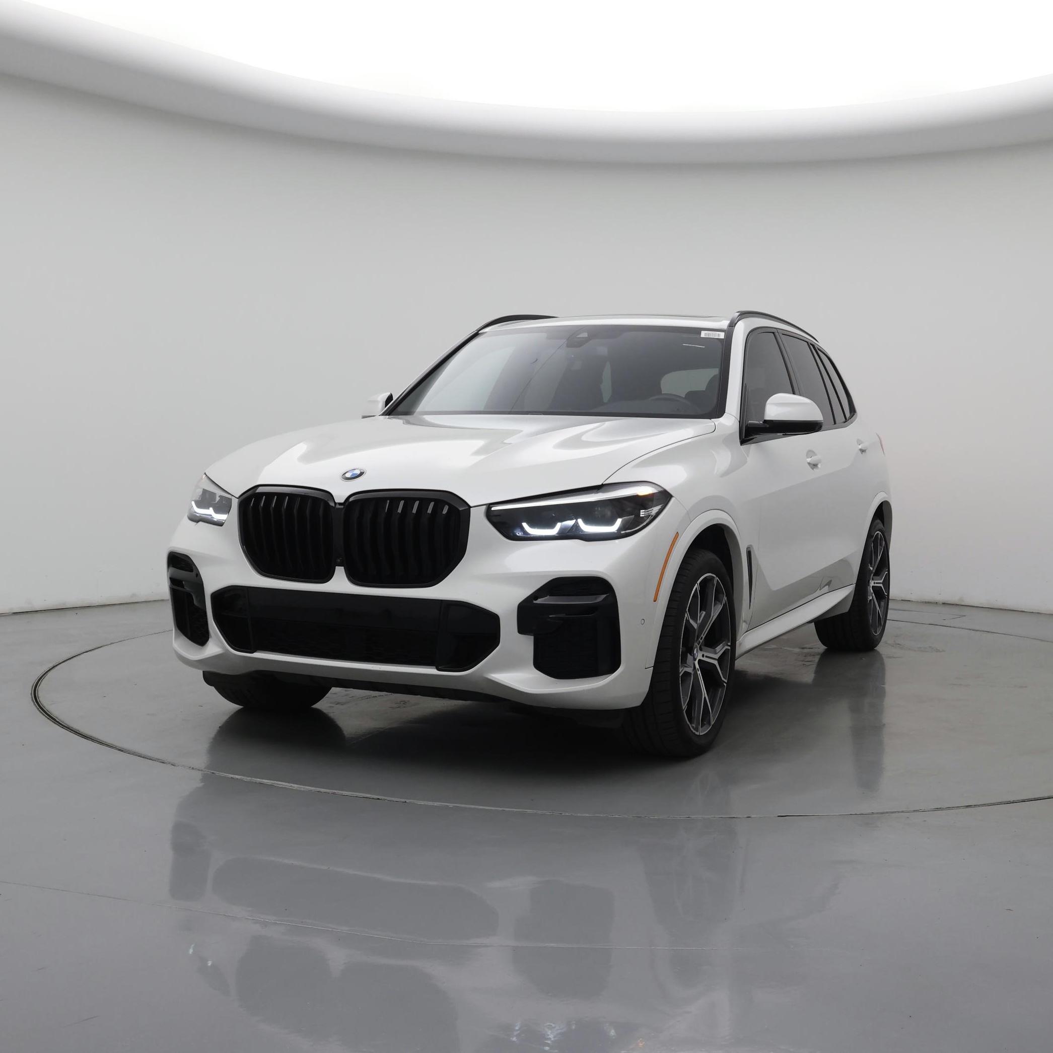 Thumbnail: 2023 BMW X5 - 4