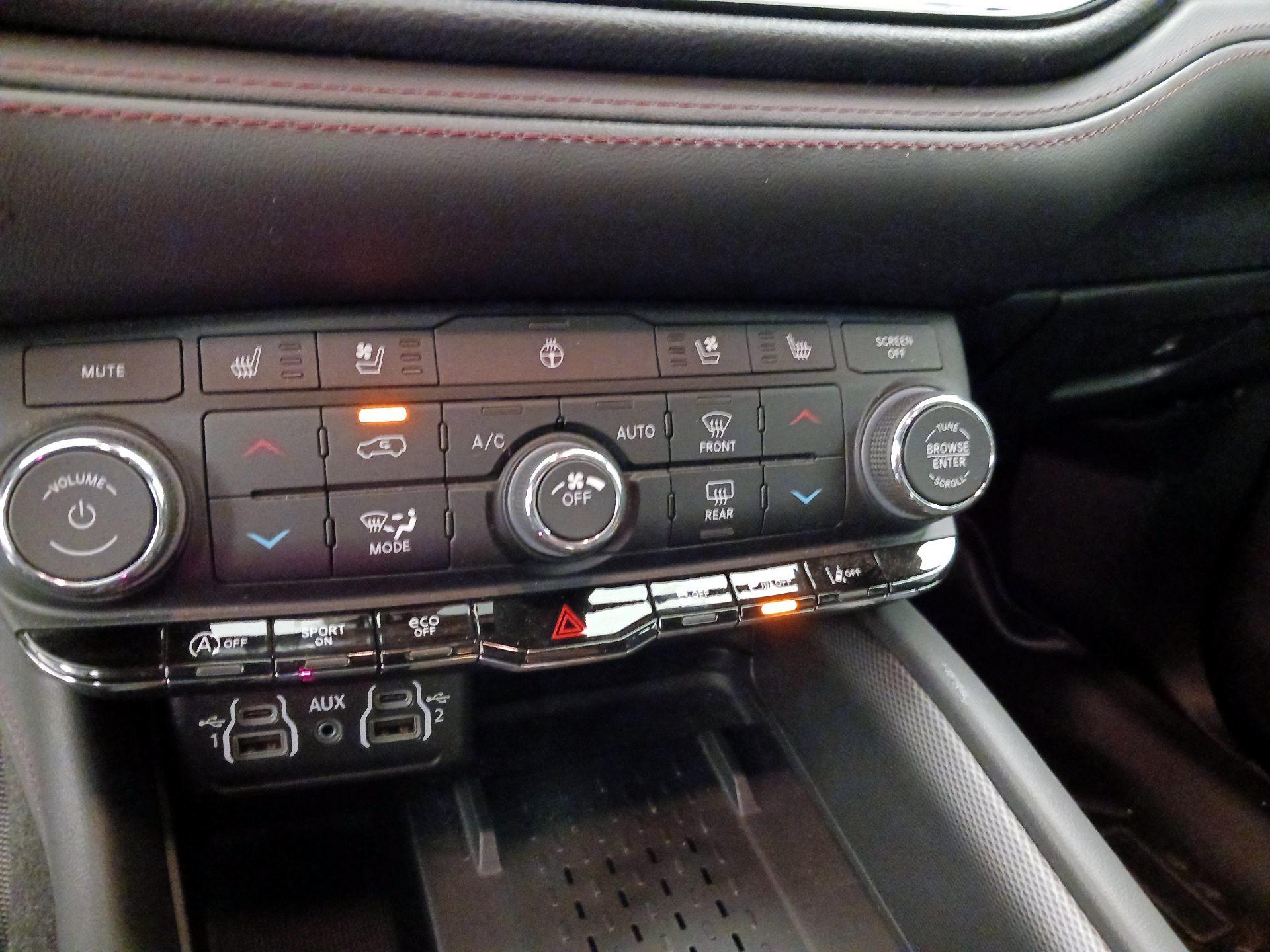Thumbnail: 2026 Dodge Durango - 17