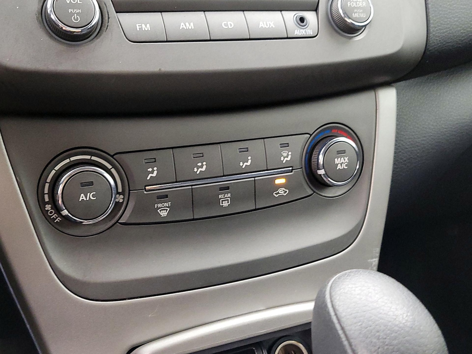 2014 Nissan Sentra SV - Photo 16
