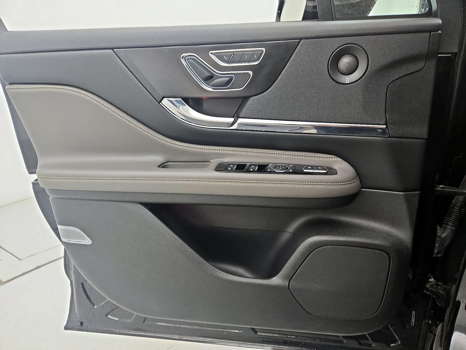 2024 Lincoln Corsair Grand Touring - Photo 13