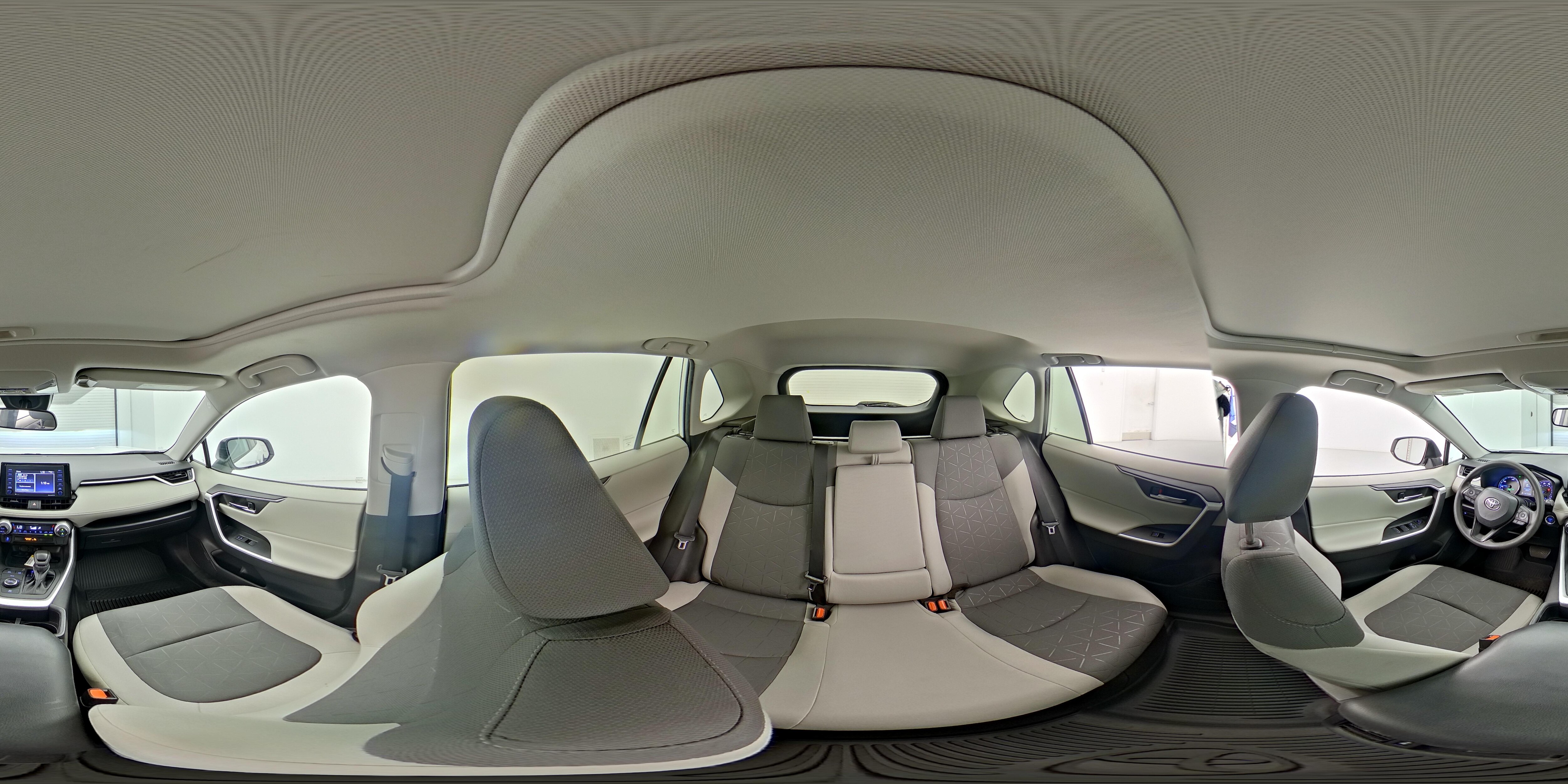 2022 Toyota RAV4 XLE - Photo 25