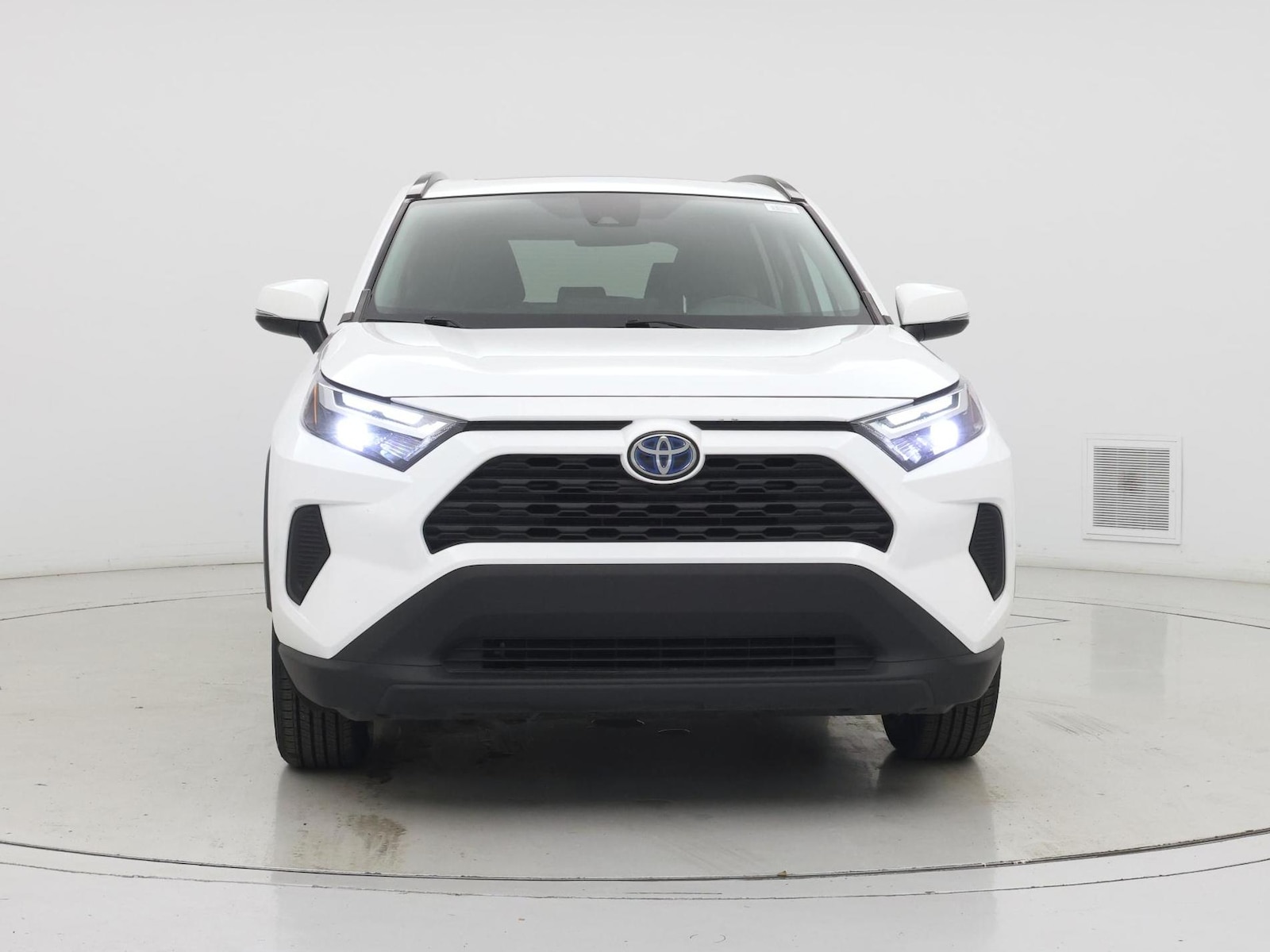 2022 Toyota RAV4 XLE - Photo 6
