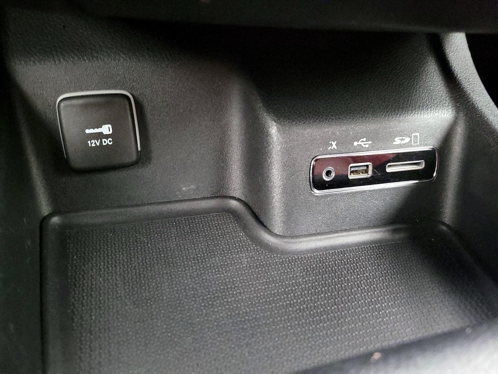 2017 Dodge Durango R/T - Photo 20