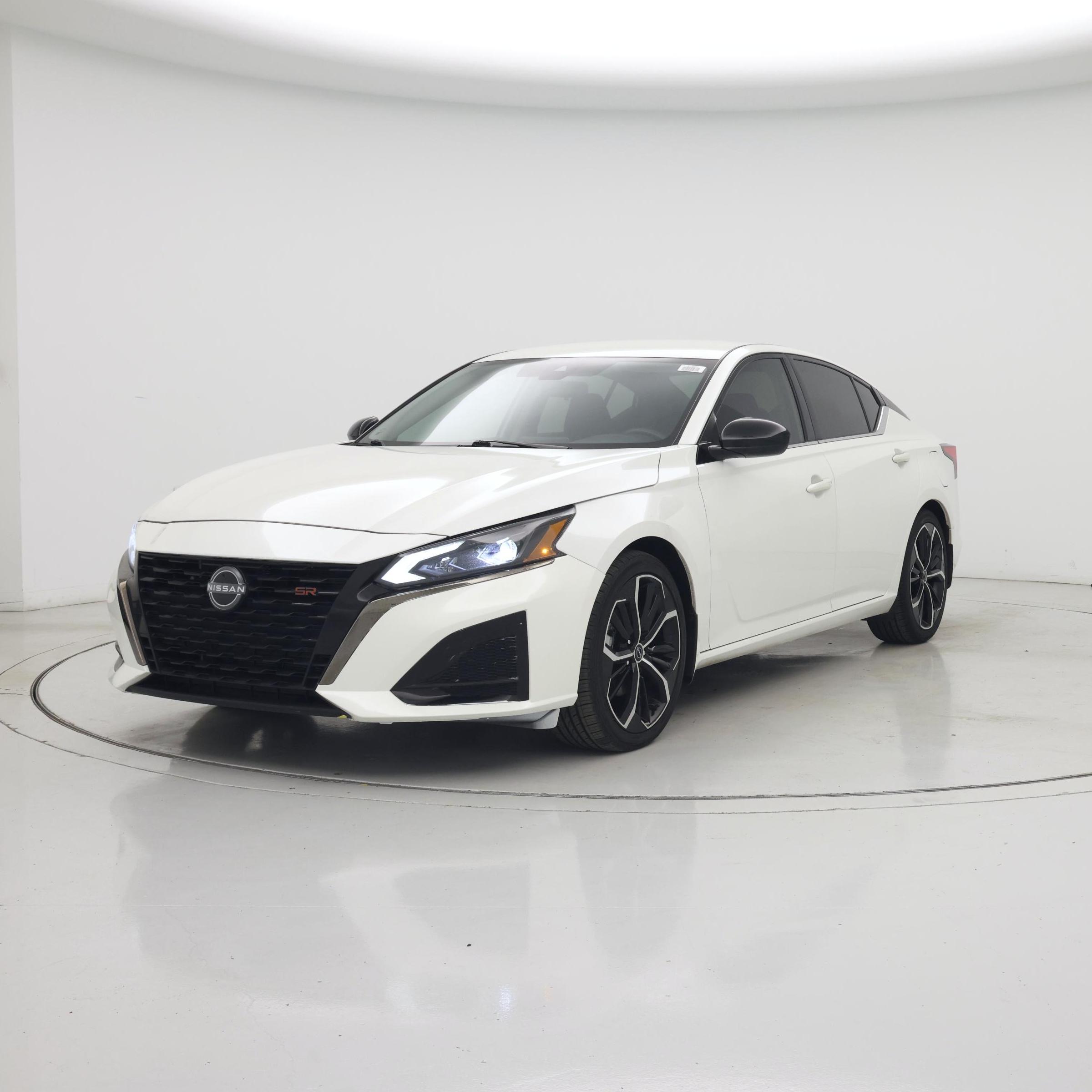 Thumbnail: 2024 Nissan Altima - 4