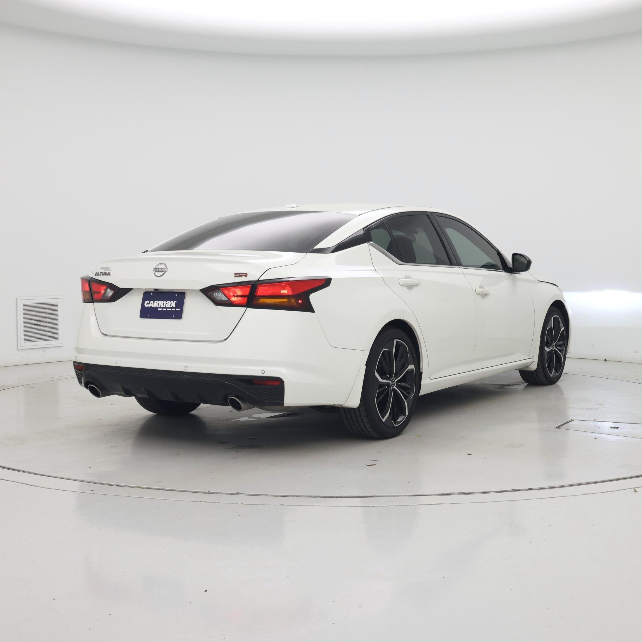 Thumbnail: 2024 Nissan Altima - 8