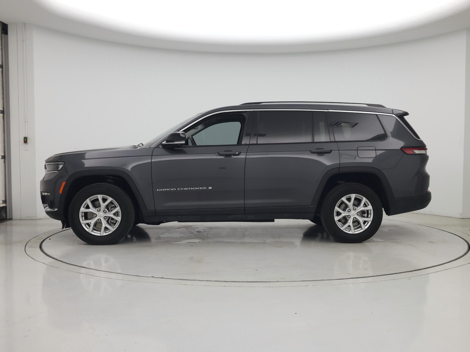 2023 Jeep Grand Cherokee L Limited - Photo 4