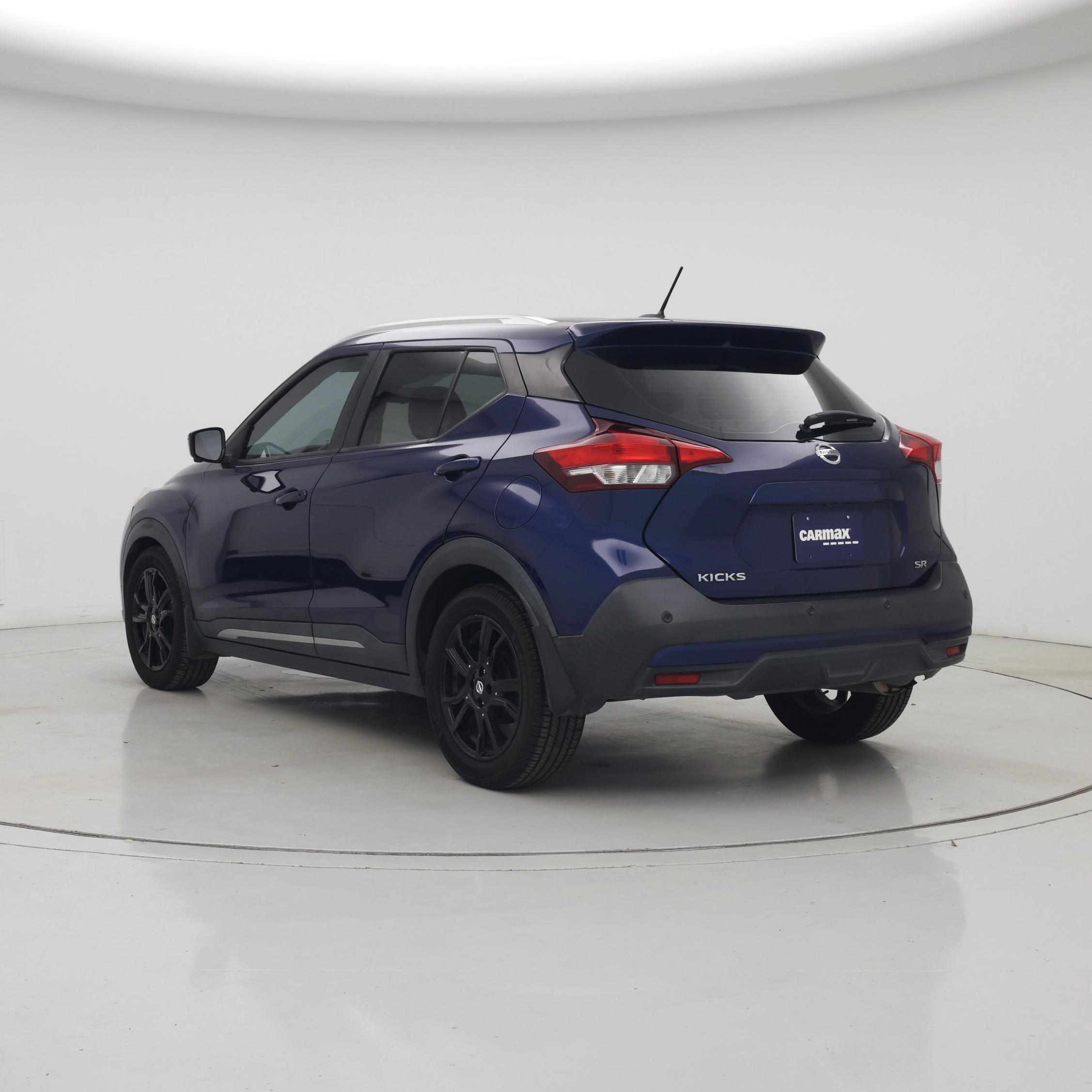 Thumbnail: 2020 Nissan Kicks - 2