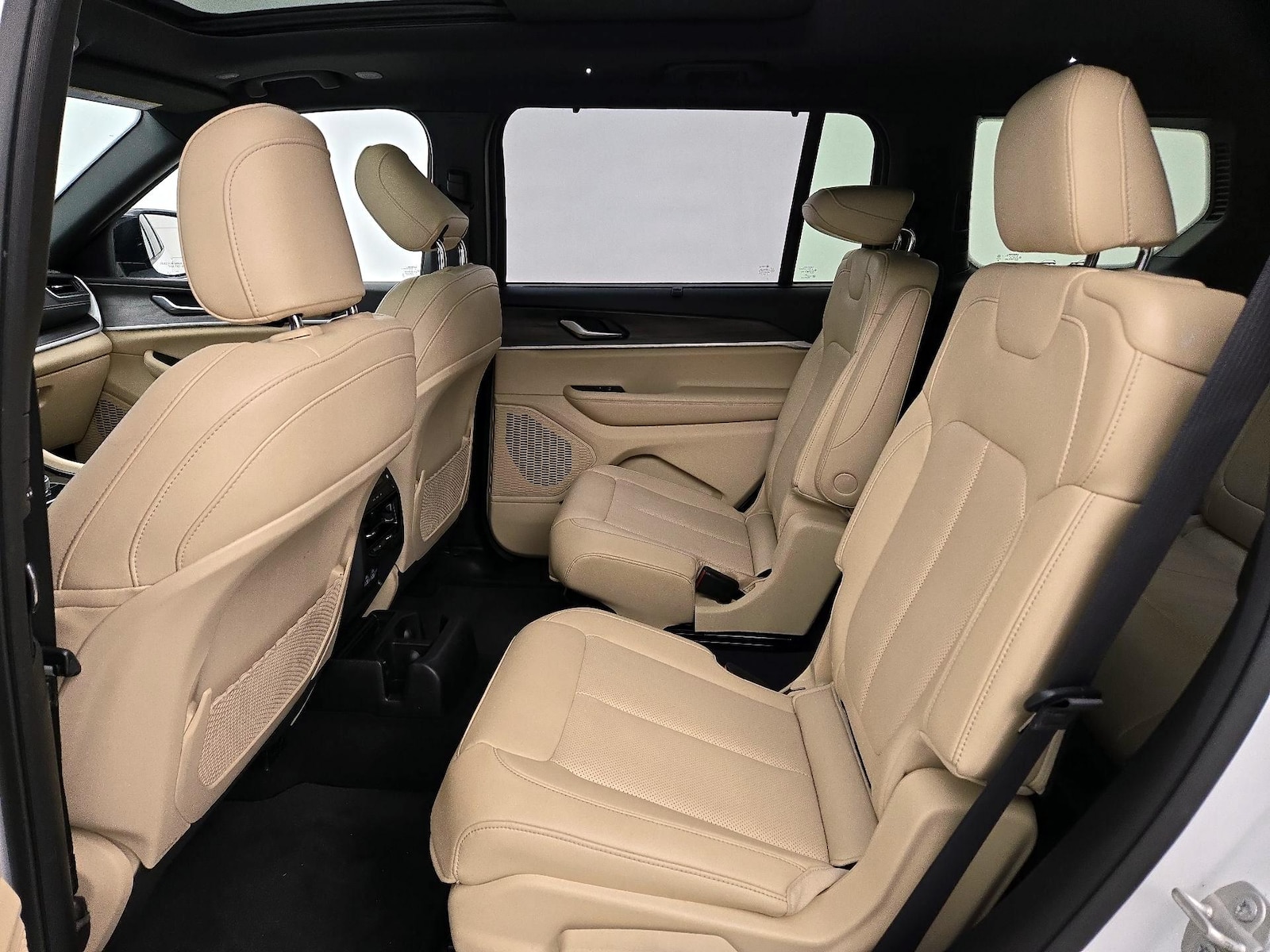Rear Air Conditioning