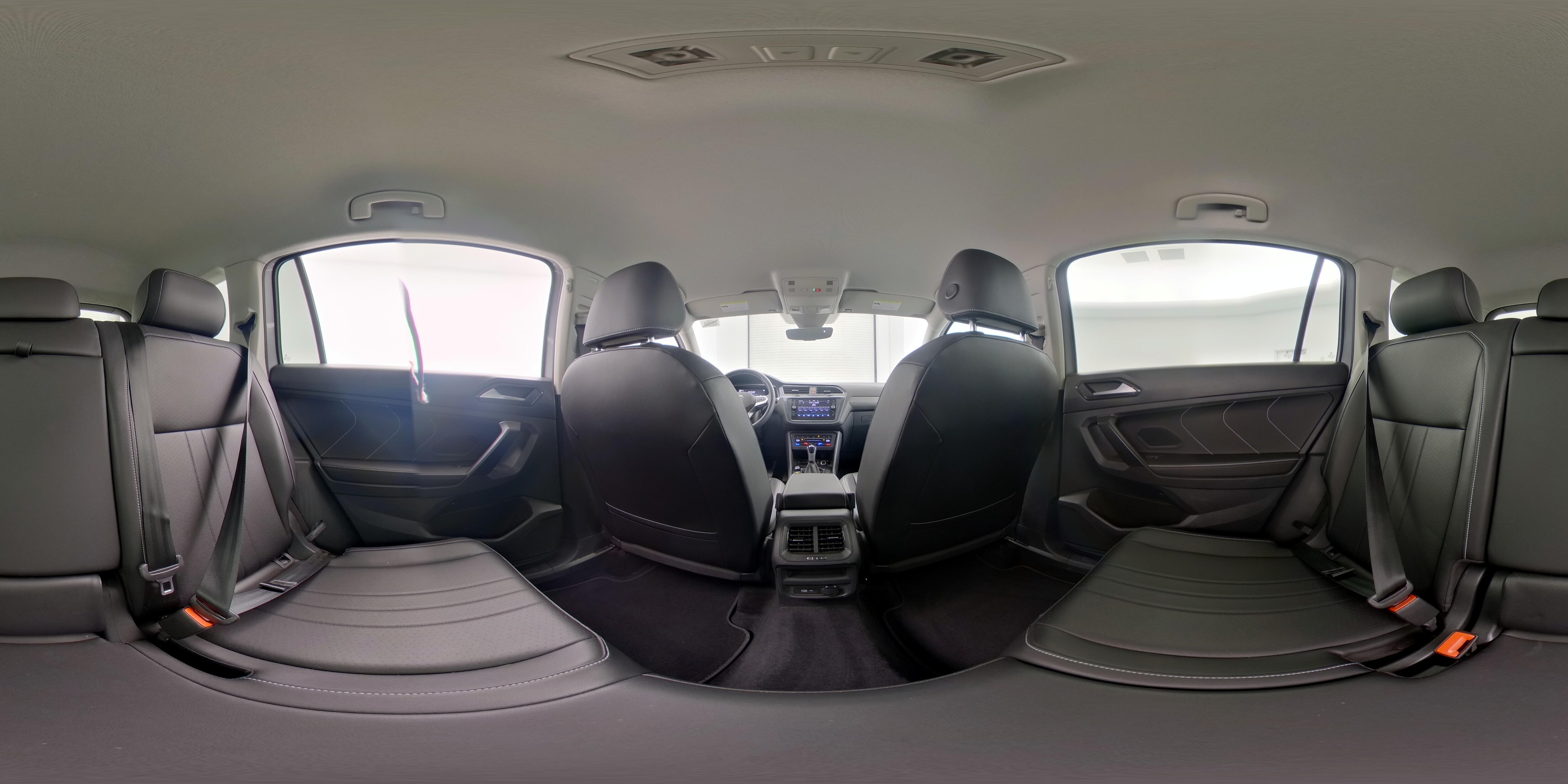 2023 Volkswagen Tiguan SE - Photo 25