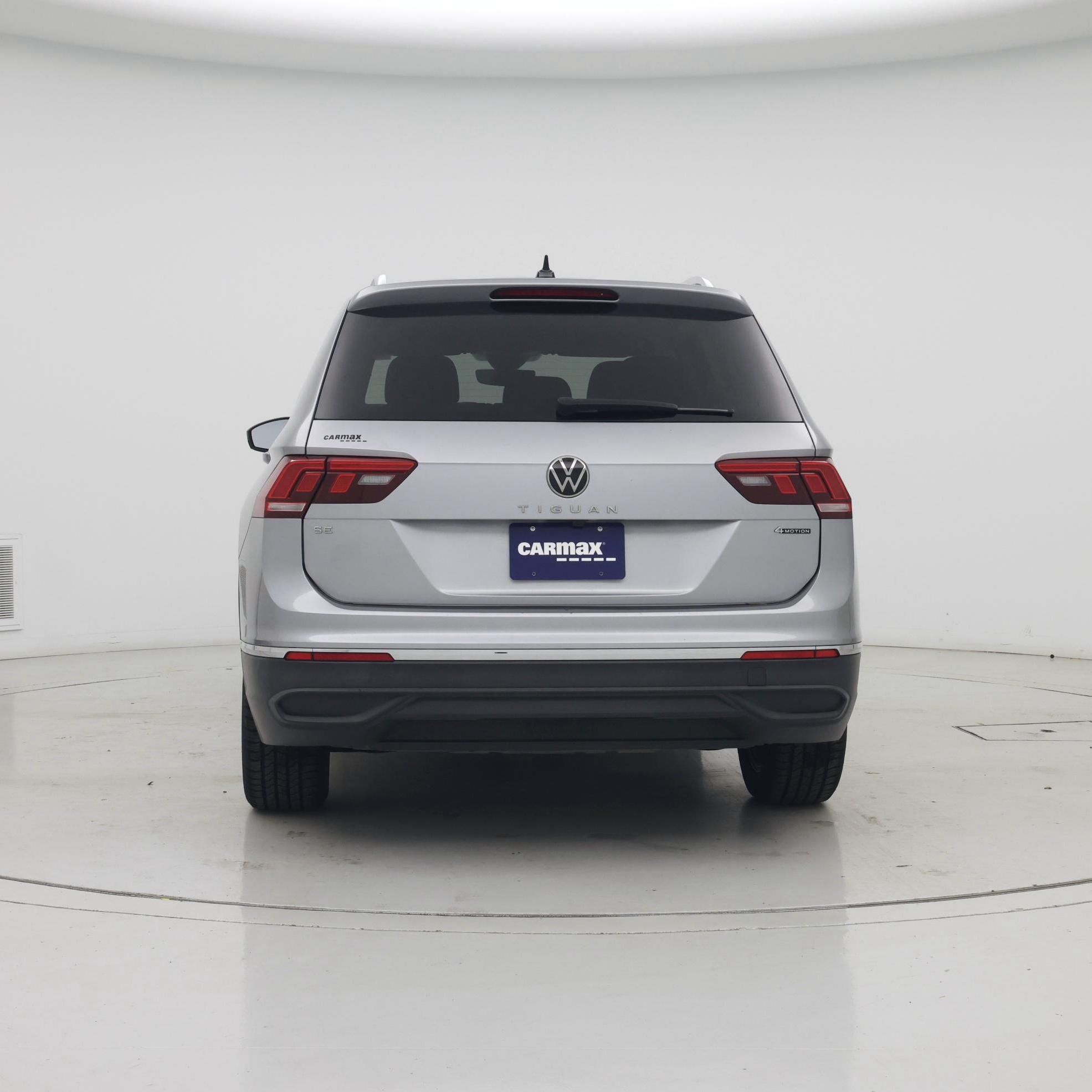 Thumbnail: 2023 Volkswagen Tiguan - 6